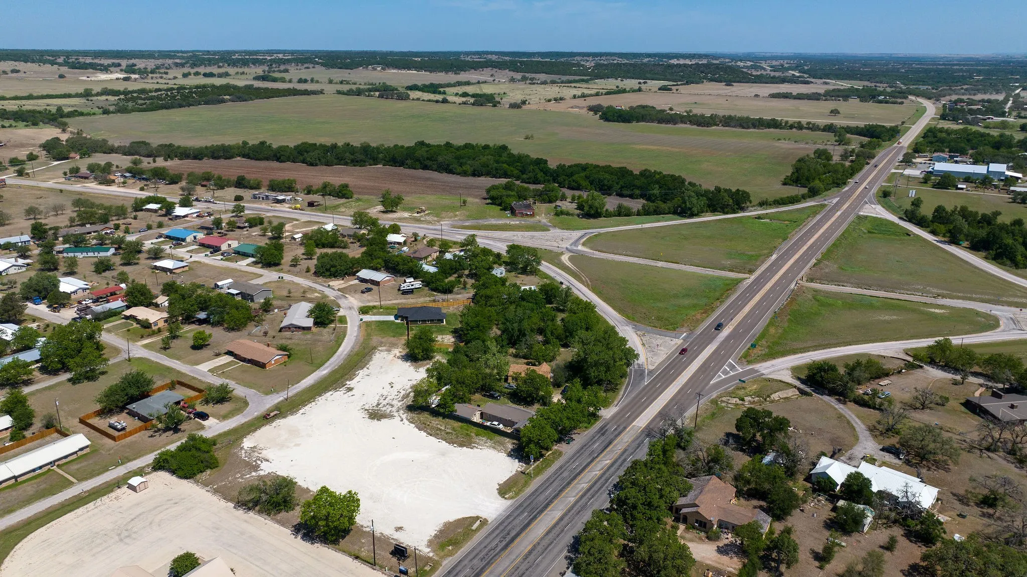 Unimproved Land For Sale in Coryell County , 283 N US Hwy 281, Evant, Texas 76525, 0, 0, Garage spaces, 0 Sqft, built in 0, Proposed, mls#20073329, Real Estate Agent in Evant, Homes For Sale in Coryell county, Homes For Sale in Evant, Realtor in Evant Texas, Real Estate Brokerage Independent Realty Texas, Luminita Cordes Realtor
