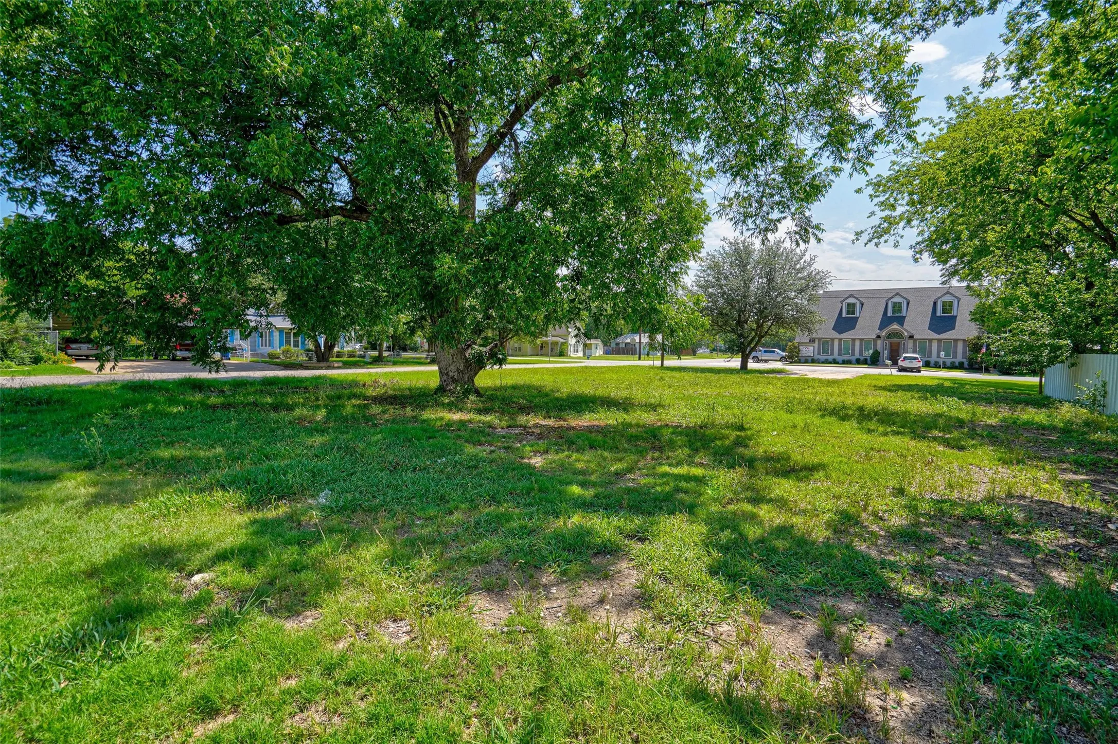 Business For Sale in Johnson County , 117 N Dobson Street, Burleson, Texas 76028, 0, 0, Garage spaces, 0 Sqft, built in 1940, mls#20084754, Real Estate Agent in Burleson, Homes For Sale in Johnson county, Homes For Sale in Burleson, Realtor in Burleson Texas, Real Estate Brokerage Independent Realty Texas, Luminita Cordes Realtor
