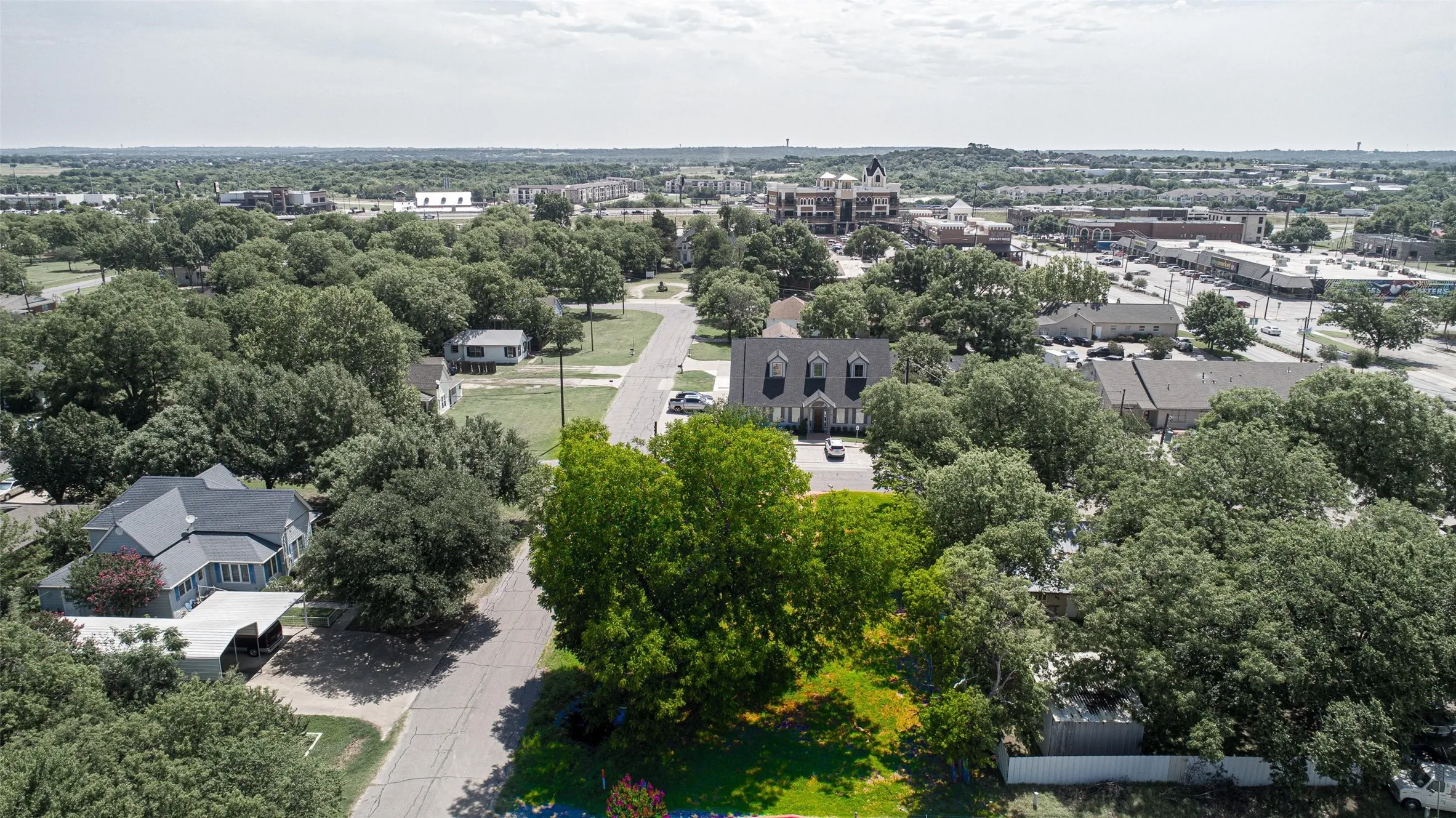 Business For Sale in Johnson County , 117 N Dobson Street, Burleson, Texas 76028, 0, 0, Garage spaces, 0 Sqft, built in 1940, mls#20084754, Real Estate Agent in Burleson, Homes For Sale in Johnson county, Homes For Sale in Burleson, Realtor in Burleson Texas, Real Estate Brokerage Independent Realty Texas, Luminita Cordes Realtor