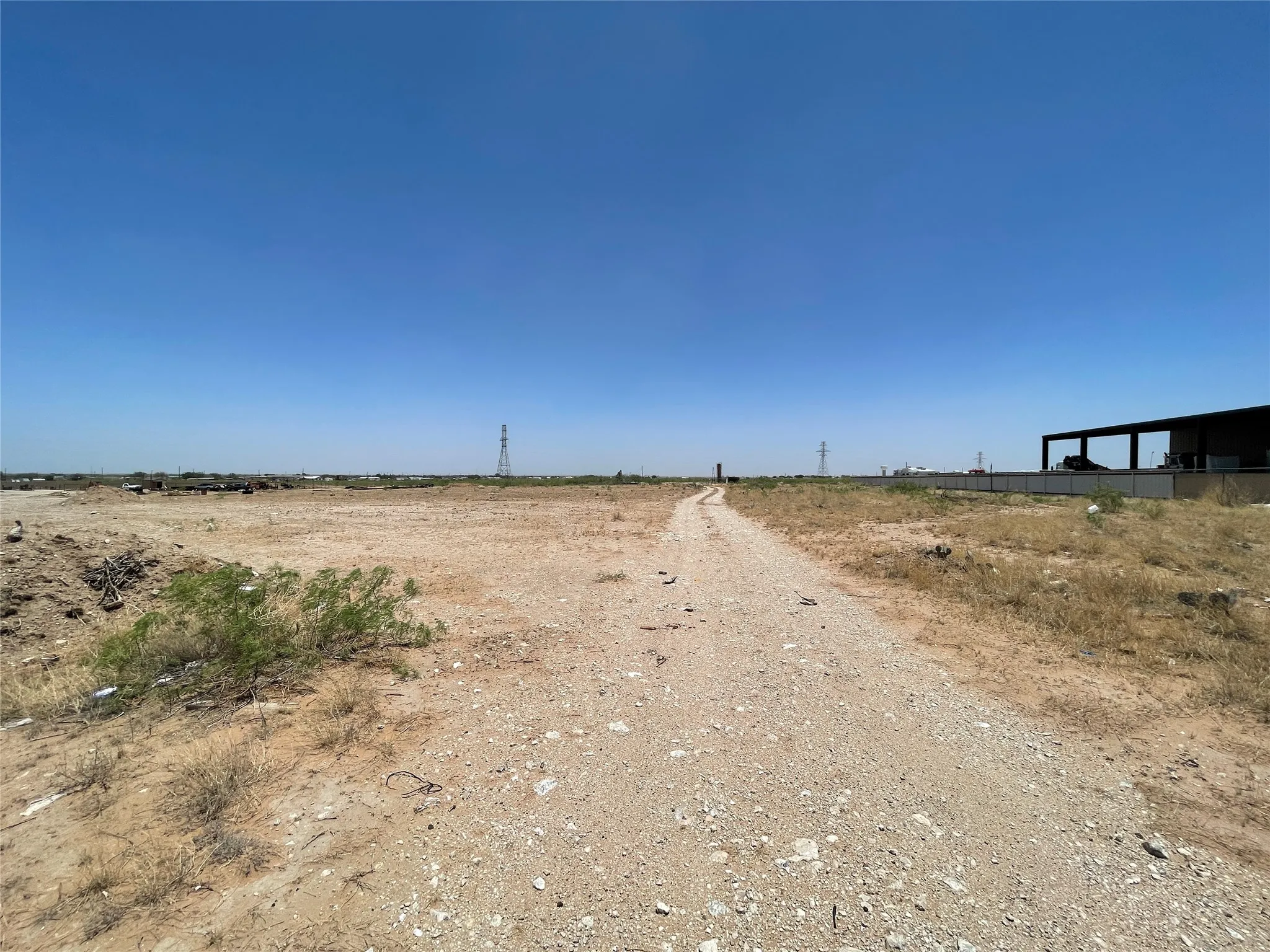 Unimproved Land For Sale in Ector County , n/a W Hubnik Road, Odessa, Texas 79763, 0, 0, Garage spaces, 0 Sqft, built in 0, Price $158,200, mls#20136140, Real Estate Agent in Odessa, Homes For Sale in Ector county, Homes For Sale in Odessa, Realtor in Odessa Texas, Real Estate Brokerage Independent Realty Texas, Luminita Cordes Realtor