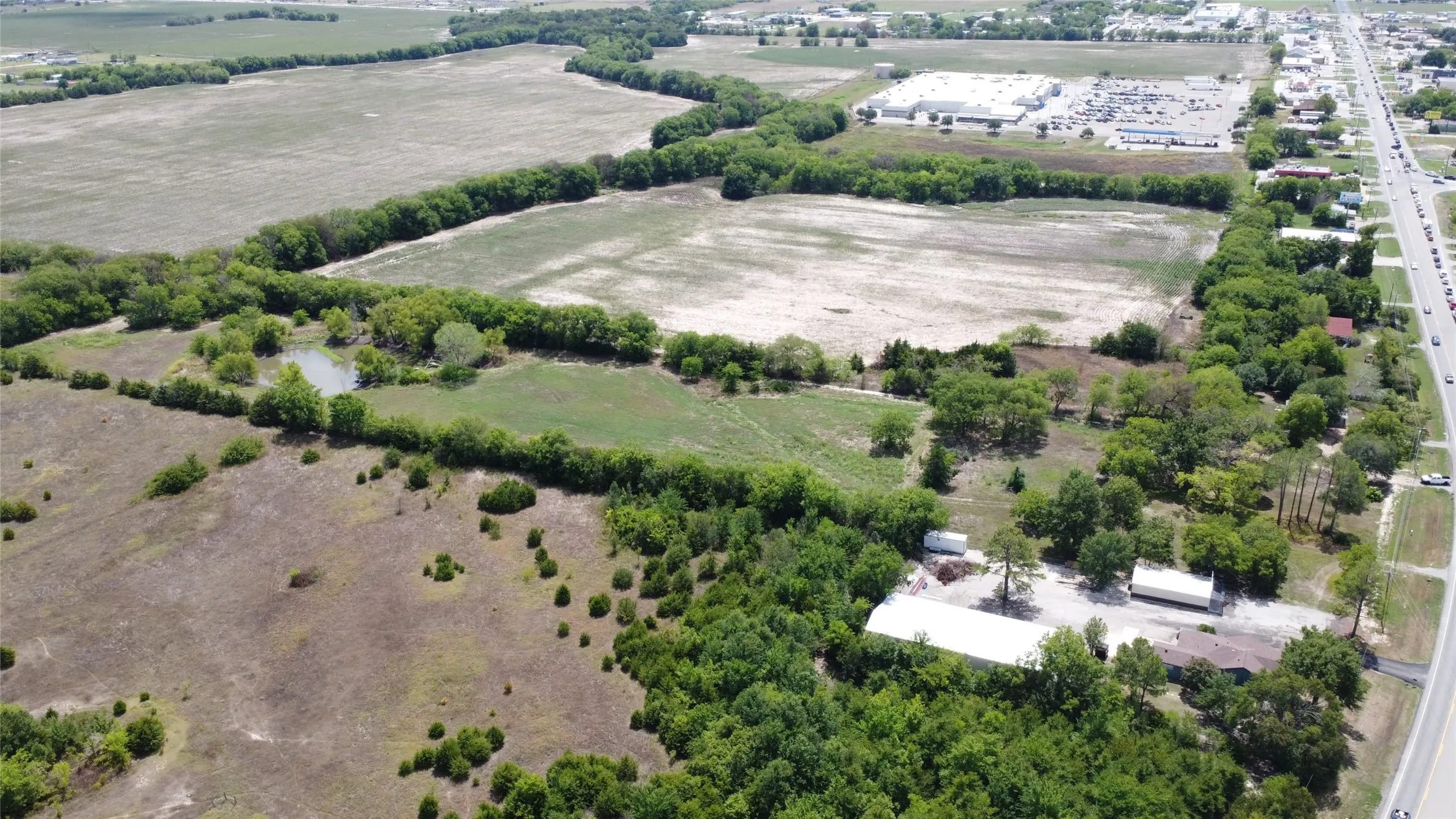Unimproved Land For Sale in Hunt County , 8603 STATE HIGHWAY 34, Quinlan, Texas 75474, 0, 0, Garage spaces, 0 Sqft, built in 0, Price $850,000, mls#20152450, Real Estate Agent in Quinlan, Homes For Sale in Hunt county, Homes For Sale in Quinlan, Realtor in Quinlan Texas, Real Estate Brokerage Independent Realty Texas, Luminita Cordes Realtor