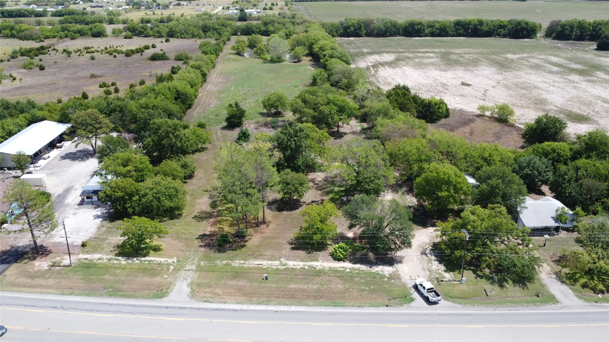 Unimproved Land For Sale in Hunt County , 8603 STATE HIGHWAY 34, Quinlan, Texas 75474, 0, 0, Garage spaces, 0 Sqft, built in 0, Price $850,000, mls#20152450, Real Estate Agent in Quinlan, Homes For Sale in Hunt county, Homes For Sale in Quinlan, Realtor in Quinlan Texas, Real Estate Brokerage Independent Realty Texas, Luminita Cordes Realtor