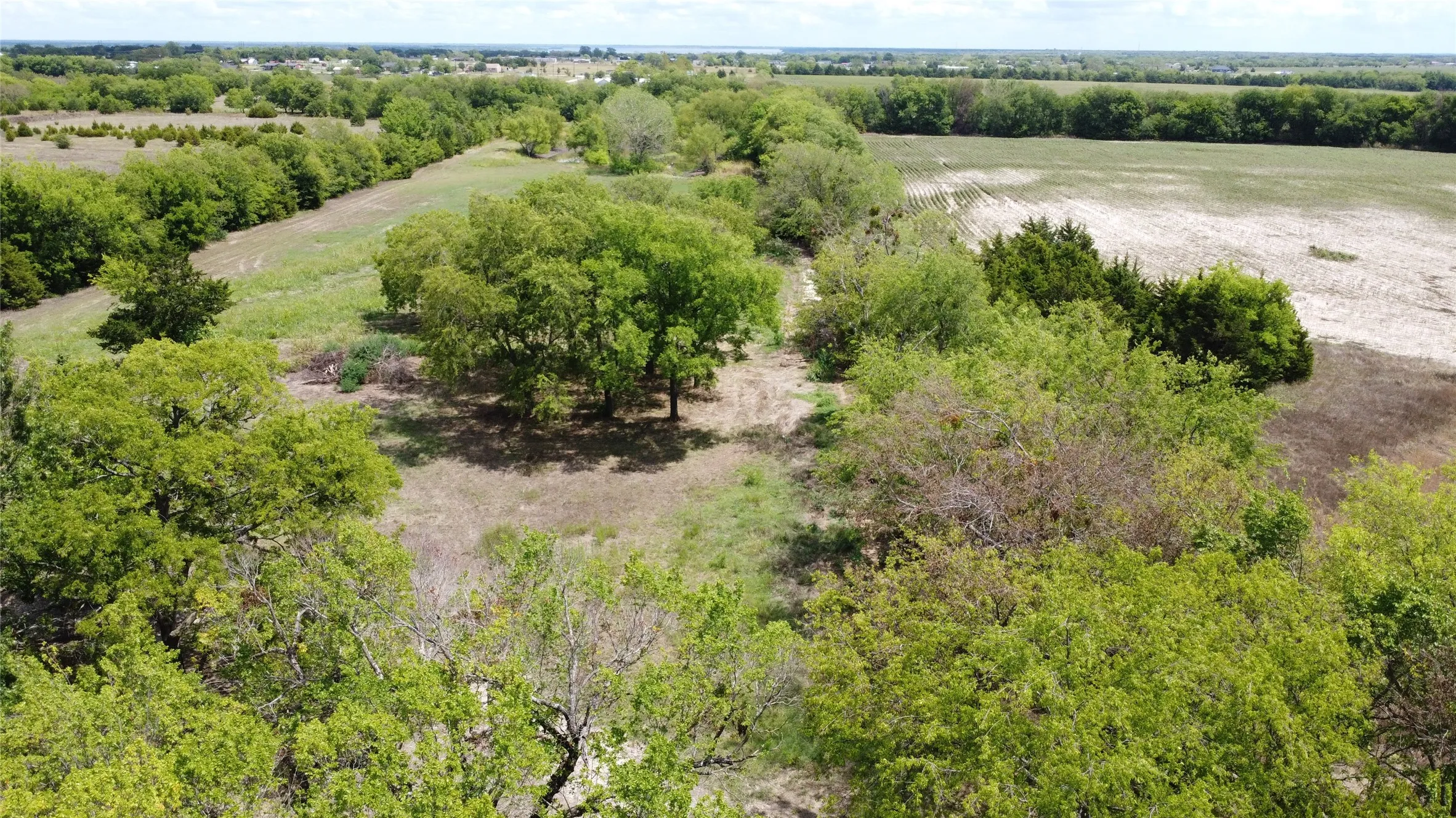 Unimproved Land For Sale in Hunt County , 8603 STATE HIGHWAY 34, Quinlan, Texas 75474, 0, 0, Garage spaces, 0 Sqft, built in 0, Price $850,000, mls#20152450, Real Estate Agent in Quinlan, Homes For Sale in Hunt county, Homes For Sale in Quinlan, Realtor in Quinlan Texas, Real Estate Brokerage Independent Realty Texas, Luminita Cordes Realtor