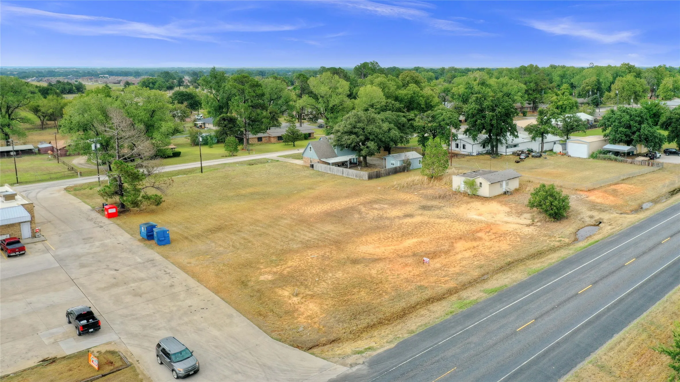 Unimproved Land For Sale in Grayson County , TBD N Main Street, Collinsville, Texas 76233, 0, 0, Garage spaces, 0 Sqft, built in 0, Price $400,000, mls#20153684, Real Estate Agent in Collinsville, Homes For Sale in Grayson county, Homes For Sale in Collinsville, Realtor in Collinsville Texas, Real Estate Brokerage Independent Realty Texas, Luminita Cordes Realtor