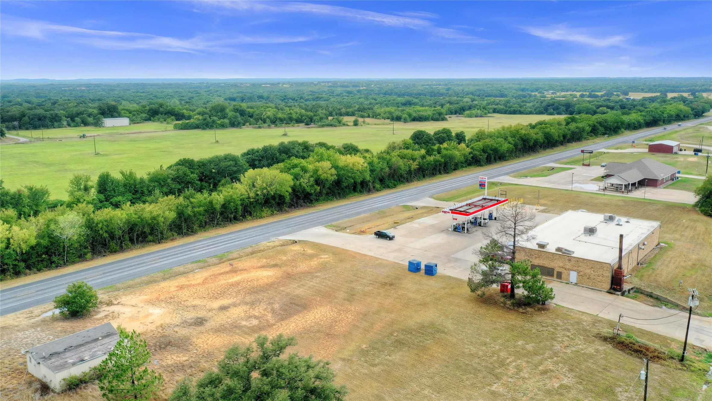 Unimproved Land For Sale in Grayson County , TBD N Main Street, Collinsville, Texas 76233, 0, 0, Garage spaces, 0 Sqft, built in 0, Price $400,000, mls#20153684, Real Estate Agent in Collinsville, Homes For Sale in Grayson county, Homes For Sale in Collinsville, Realtor in Collinsville Texas, Real Estate Brokerage Independent Realty Texas, Luminita Cordes Realtor