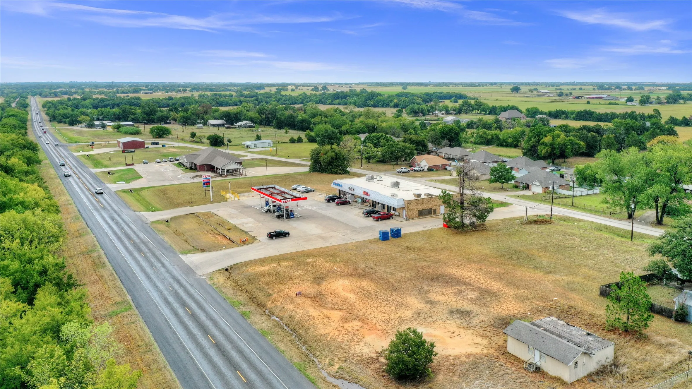 Unimproved Land For Sale in Grayson County , TBD N Main Street, Collinsville, Texas 76233, 0, 0, Garage spaces, 0 Sqft, built in 0, Price $400,000, mls#20153684, Real Estate Agent in Collinsville, Homes For Sale in Grayson county, Homes For Sale in Collinsville, Realtor in Collinsville Texas, Real Estate Brokerage Independent Realty Texas, Luminita Cordes Realtor