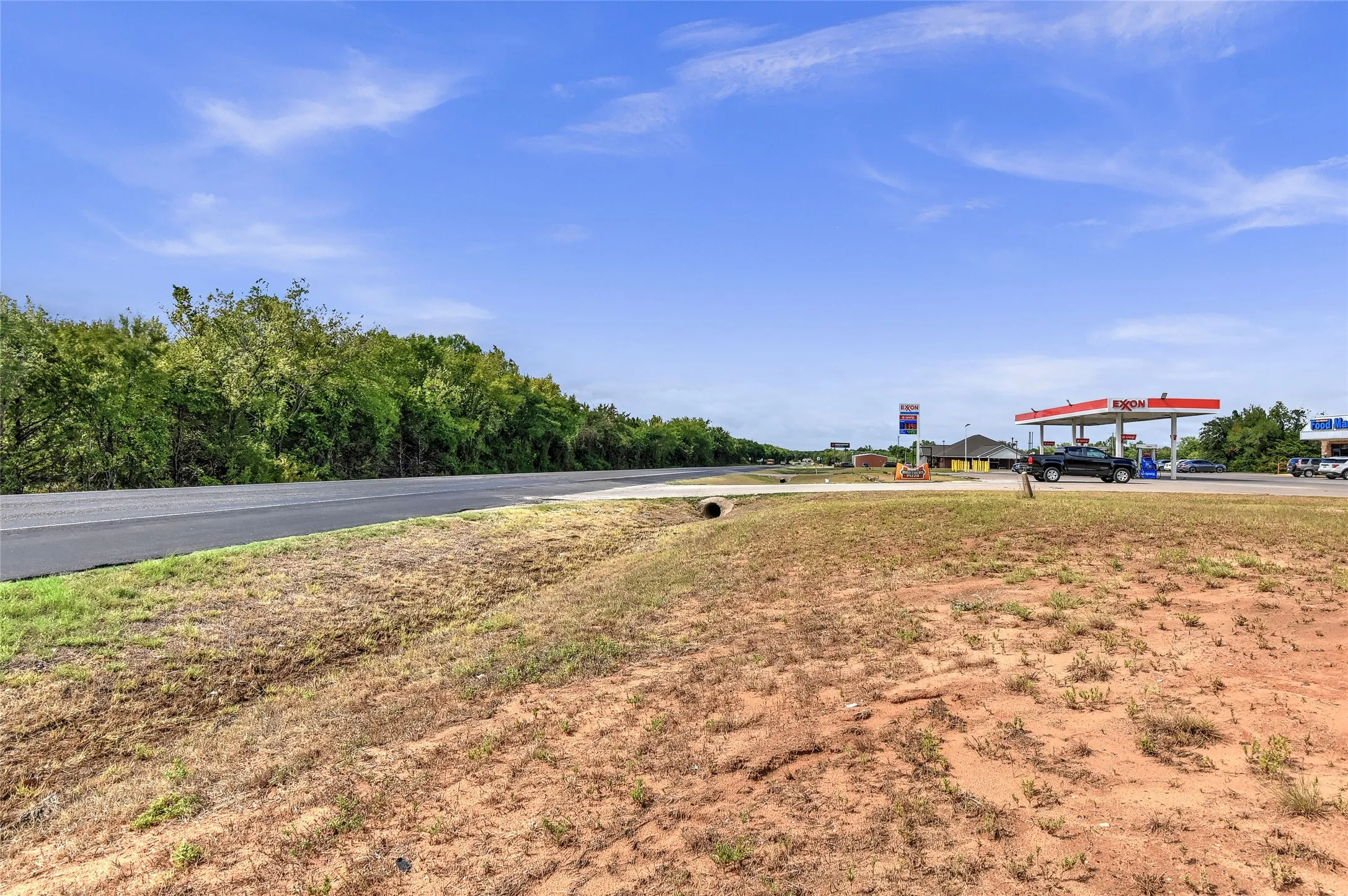 Unimproved Land For Sale in Grayson County , TBD N Main Street, Collinsville, Texas 76233, 0, 0, Garage spaces, 0 Sqft, built in 0, Price $400,000, mls#20153684, Real Estate Agent in Collinsville, Homes For Sale in Grayson county, Homes For Sale in Collinsville, Realtor in Collinsville Texas, Real Estate Brokerage Independent Realty Texas, Luminita Cordes Realtor