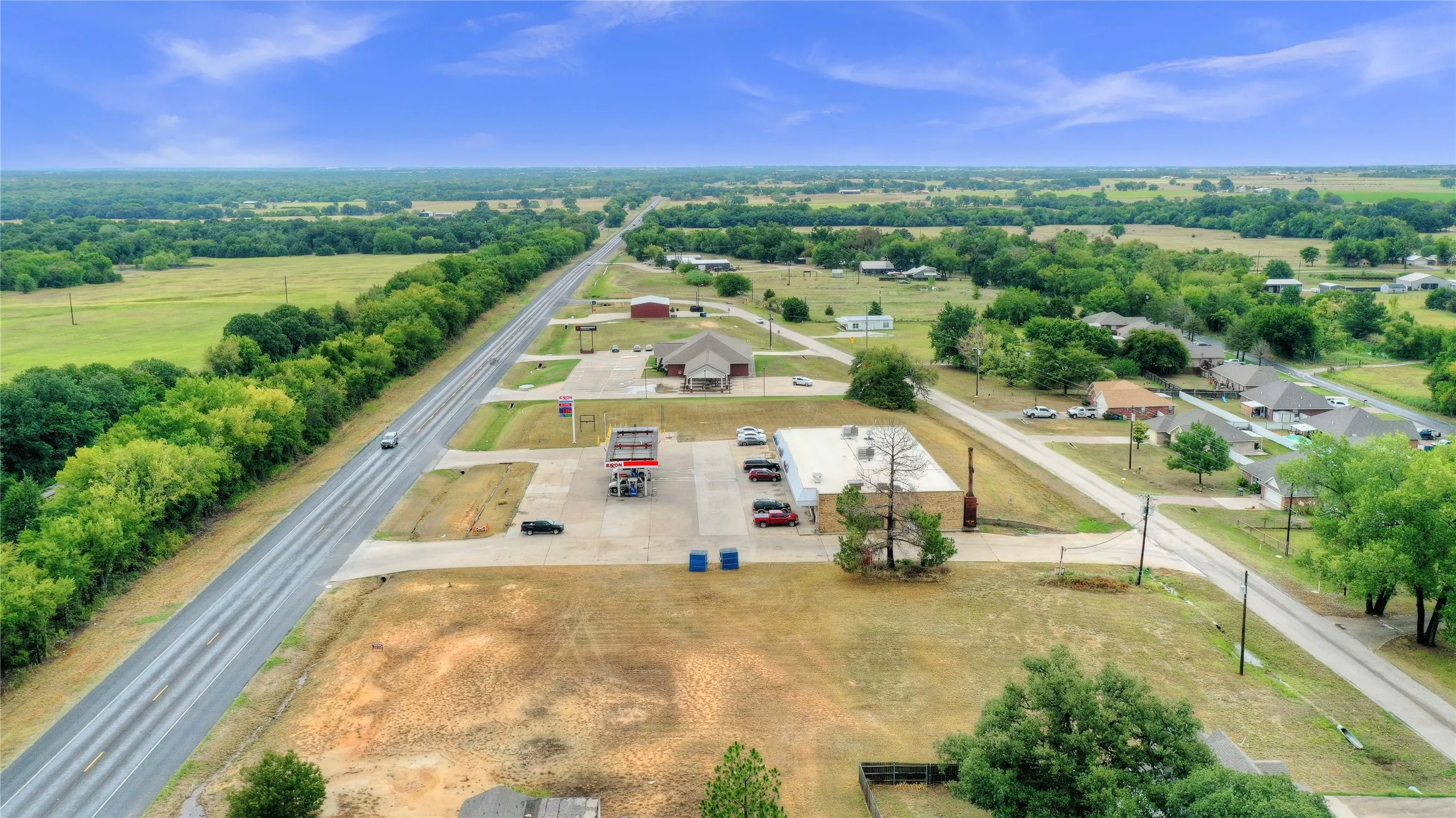 Unimproved Land For Sale in Grayson County , TBD N Main Street, Collinsville, Texas 76233, 0, 0, Garage spaces, 0 Sqft, built in 0, Price $400,000, mls#20153684, Real Estate Agent in Collinsville, Homes For Sale in Grayson county, Homes For Sale in Collinsville, Realtor in Collinsville Texas, Real Estate Brokerage Independent Realty Texas, Luminita Cordes Realtor