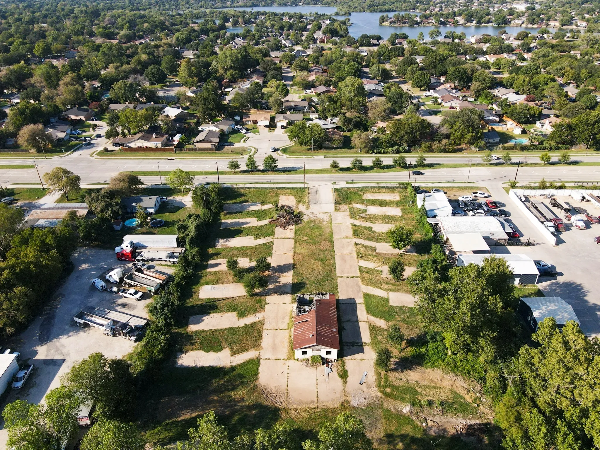 Unimproved Land For Sale in Dallas County , 2625 W Hunter Ferrell Road, Grand Prairie, Texas 75050, 0, 0, Garage spaces, 0 Sqft, built in 1960, mls#20168513, Real Estate Agent in Grand Prairie, Homes For Sale in Dallas county, Homes For Sale in Grand Prairie, Realtor in Grand Prairie Texas, Real Estate Brokerage Independent Realty Texas, Luminita Cordes Realtor