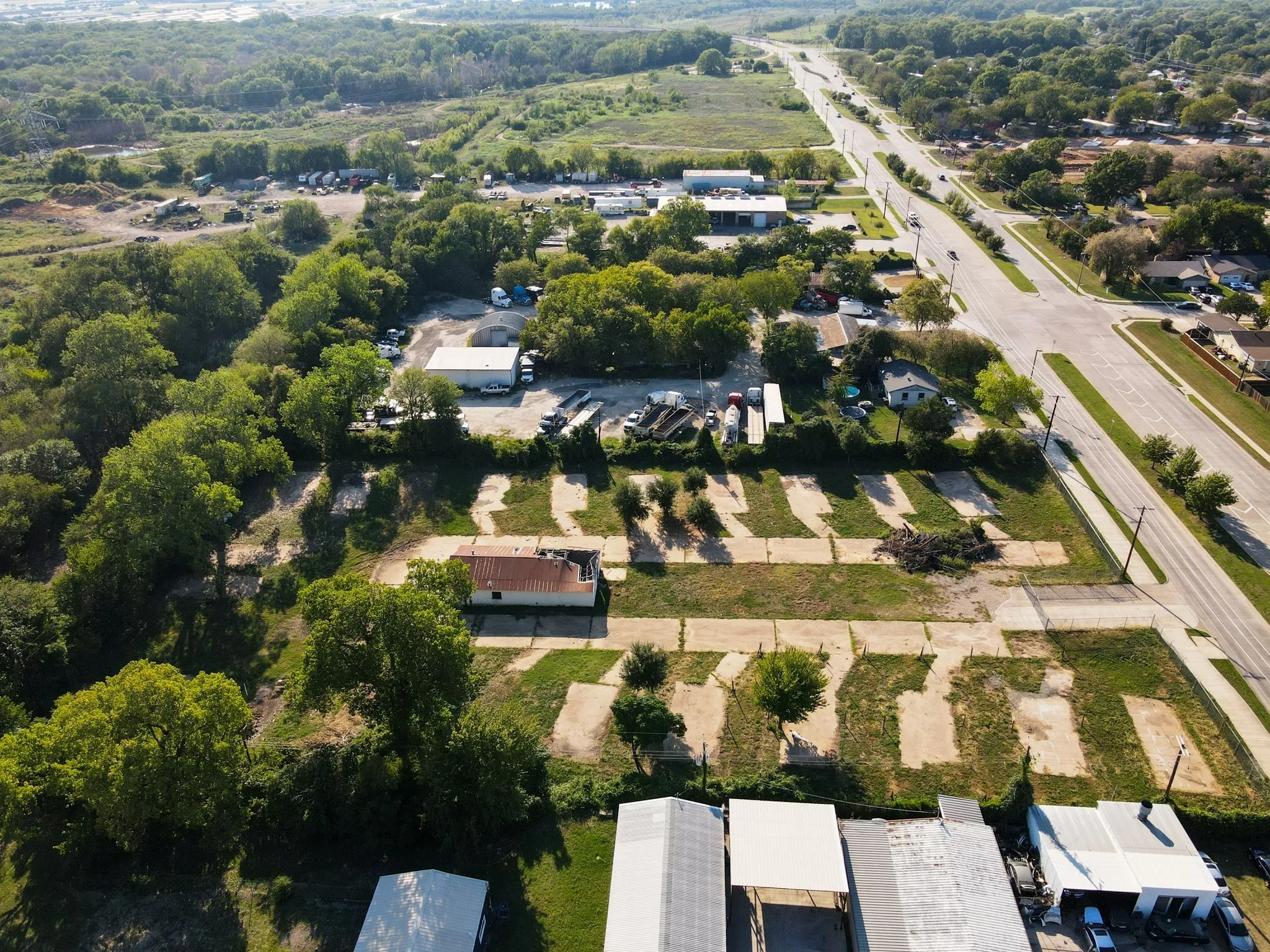 Unimproved Land For Sale in Dallas County , 2625 W Hunter Ferrell Road, Grand Prairie, Texas 75050, 0, 0, Garage spaces, 0 Sqft, built in 1960, mls#20168513, Real Estate Agent in Grand Prairie, Homes For Sale in Dallas county, Homes For Sale in Grand Prairie, Realtor in Grand Prairie Texas, Real Estate Brokerage Independent Realty Texas, Luminita Cordes Realtor