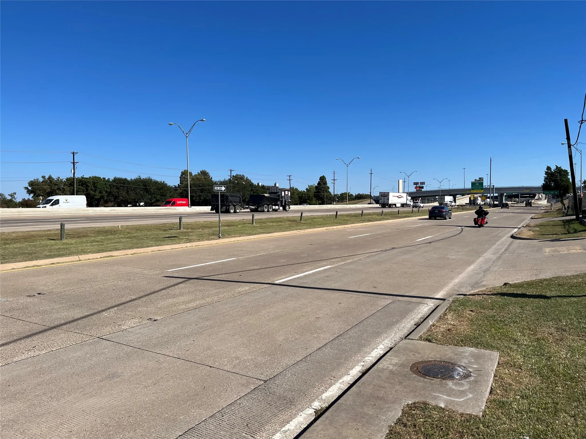 Business For Rent in Dallas County , 710 E Interstate 30 B, Garland, Texas 75043, 0, 0, Garage spaces, 0 Sqft, built in 1982, Preowned, mls#20188763, Real Estate Agent in Garland, Homes For Rent in Dallas county, Homes For Rent in Garland, Realtor in Garland Texas, Real Estate Brokerage Independent Realty Texas, Luminita Cordes Realtor