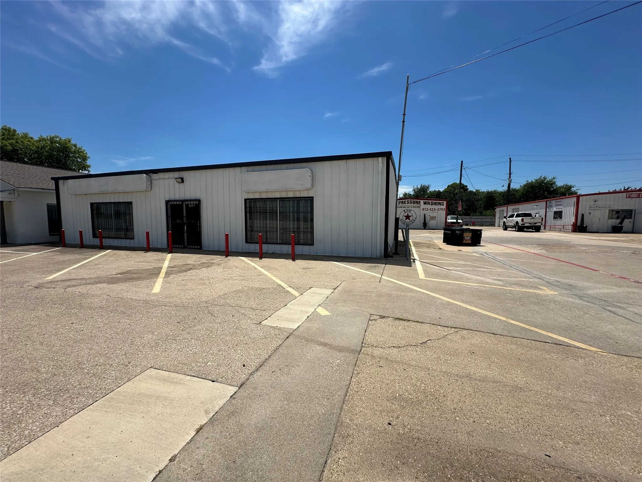 Business For Rent in Dallas County , 710 E Interstate 30 B, Garland, Texas 75043, 0, 0, Garage spaces, 0 Sqft, built in 1982, Preowned, mls#20188763, Real Estate Agent in Garland, Homes For Rent in Dallas county, Homes For Rent in Garland, Realtor in Garland Texas, Real Estate Brokerage Independent Realty Texas, Luminita Cordes Realtor