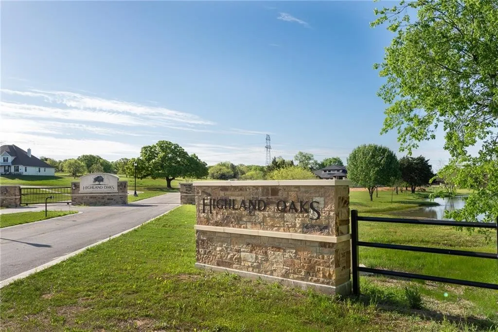 Unimproved Land For Sale in Johnson County , 2017 Beauty Berry Court, Cleburne, Texas 76031, 0, 0, Garage spaces, 0 Sqft, built in 0, Price $203,500, mls#20228469, Real Estate Agent in Cleburne, Homes For Sale in Johnson county, Homes For Sale in Cleburne, Realtor in Cleburne Texas, Real Estate Brokerage Independent Realty Texas, Luminita Cordes Realtor