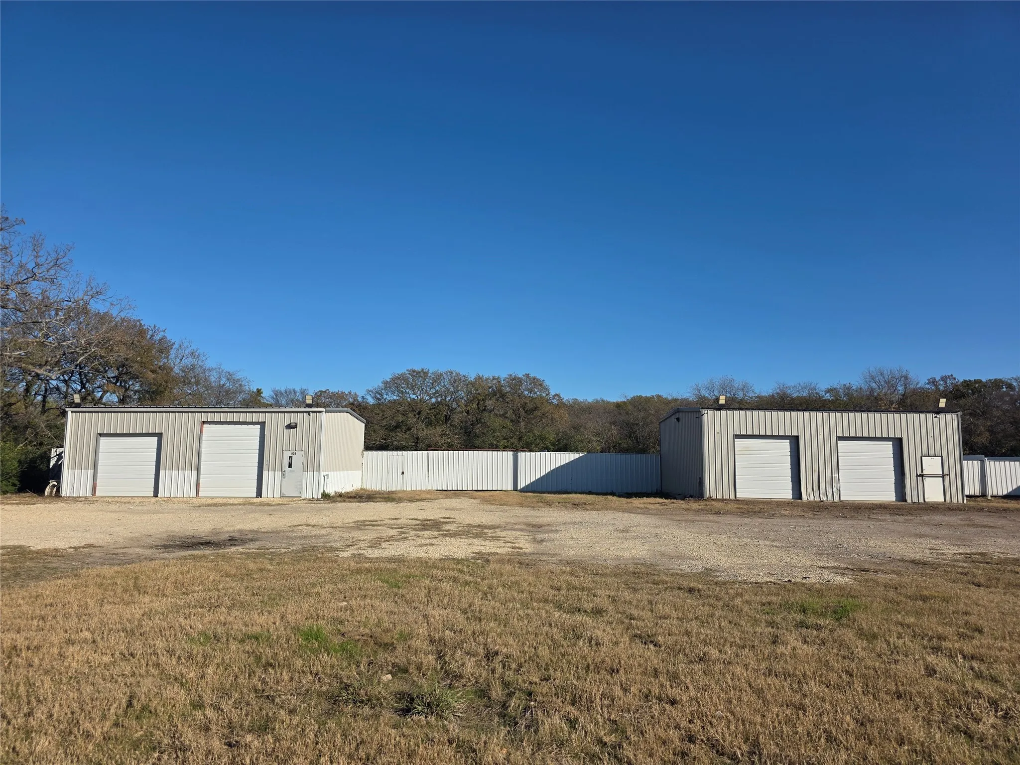Unimproved Land For Sale in Denton County , 870 N Mayhill Road, Denton, Texas 76208, 0, 0, Garage spaces, 0 Sqft, built in 2009, Preowned, Price $1,750,000, mls#20242899, Real Estate Agent in Denton, Homes For Sale in Denton county, Homes For Sale in Denton, Realtor in Denton Texas, Real Estate Brokerage Independent Realty Texas, Luminita Cordes Realtor