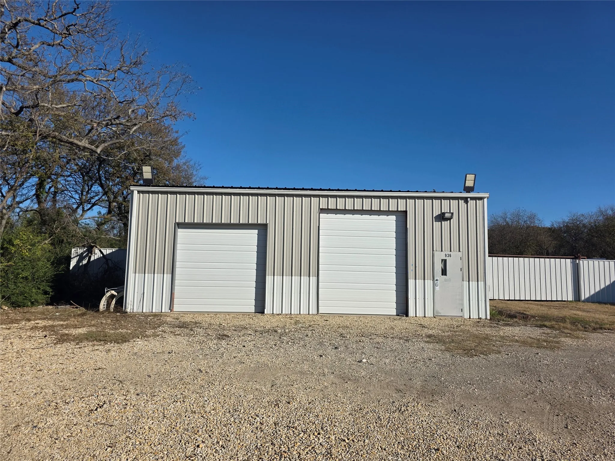 Unimproved Land For Sale in Denton County , 870 N Mayhill Road, Denton, Texas 76208, 0, 0, Garage spaces, 0 Sqft, built in 2009, Preowned, Price $1,750,000, mls#20242899, Real Estate Agent in Denton, Homes For Sale in Denton county, Homes For Sale in Denton, Realtor in Denton Texas, Real Estate Brokerage Independent Realty Texas, Luminita Cordes Realtor