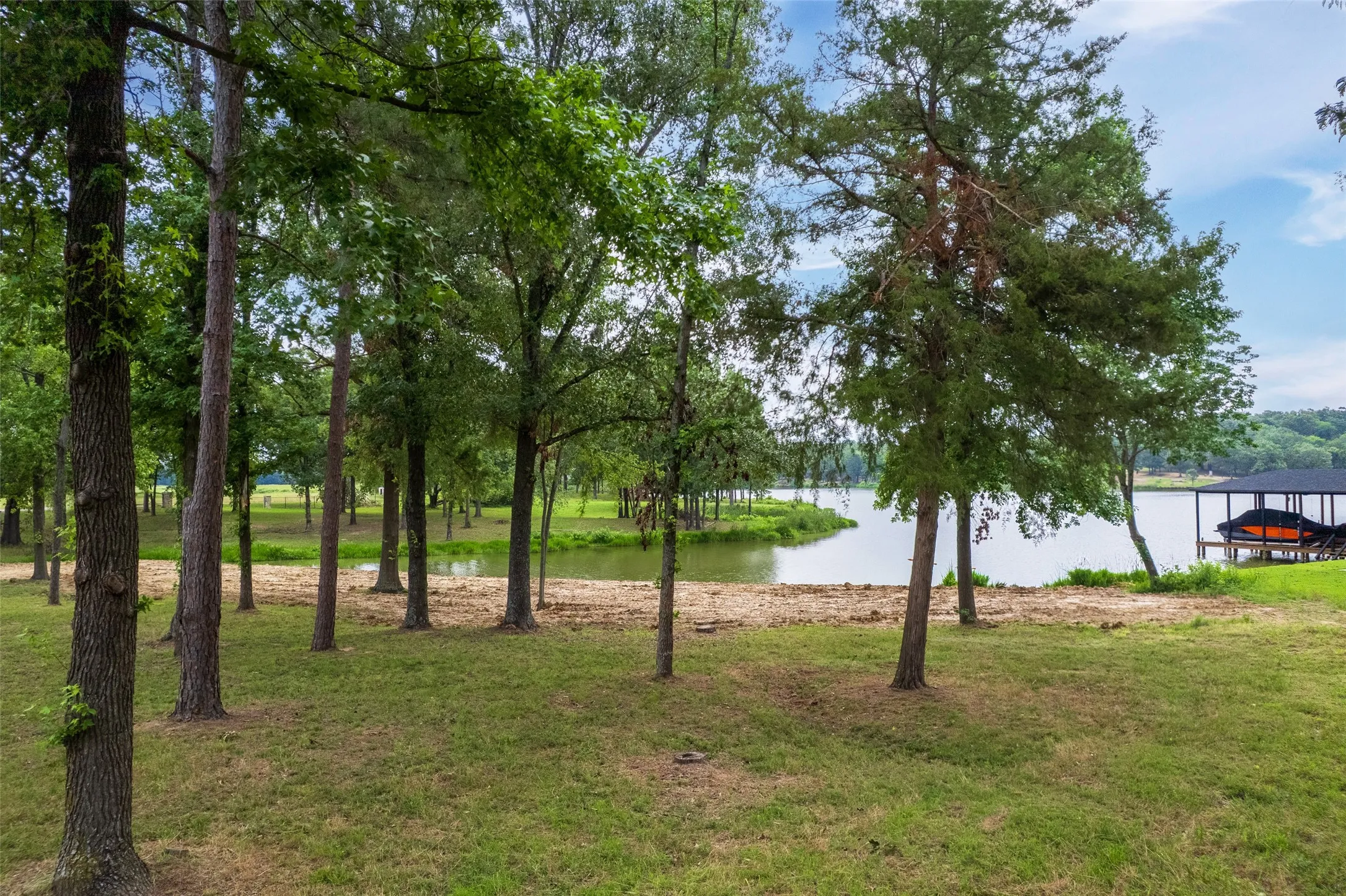 Unimproved Land For Sale in Franklin (TX) County , Lot 10 Eagles Nest Circle, Mount Vernon, Texas 75457, 0, 0, Garage spaces, 0 Sqft, built in 0, Price $400,000, mls#20245073, Real Estate Agent in Mount Vernon, Homes For Sale in Franklin (TX) county, Homes For Sale in Mount Vernon, Realtor in Mount Vernon Texas, Real Estate Brokerage Independent Realty Texas, Luminita Cordes Realtor