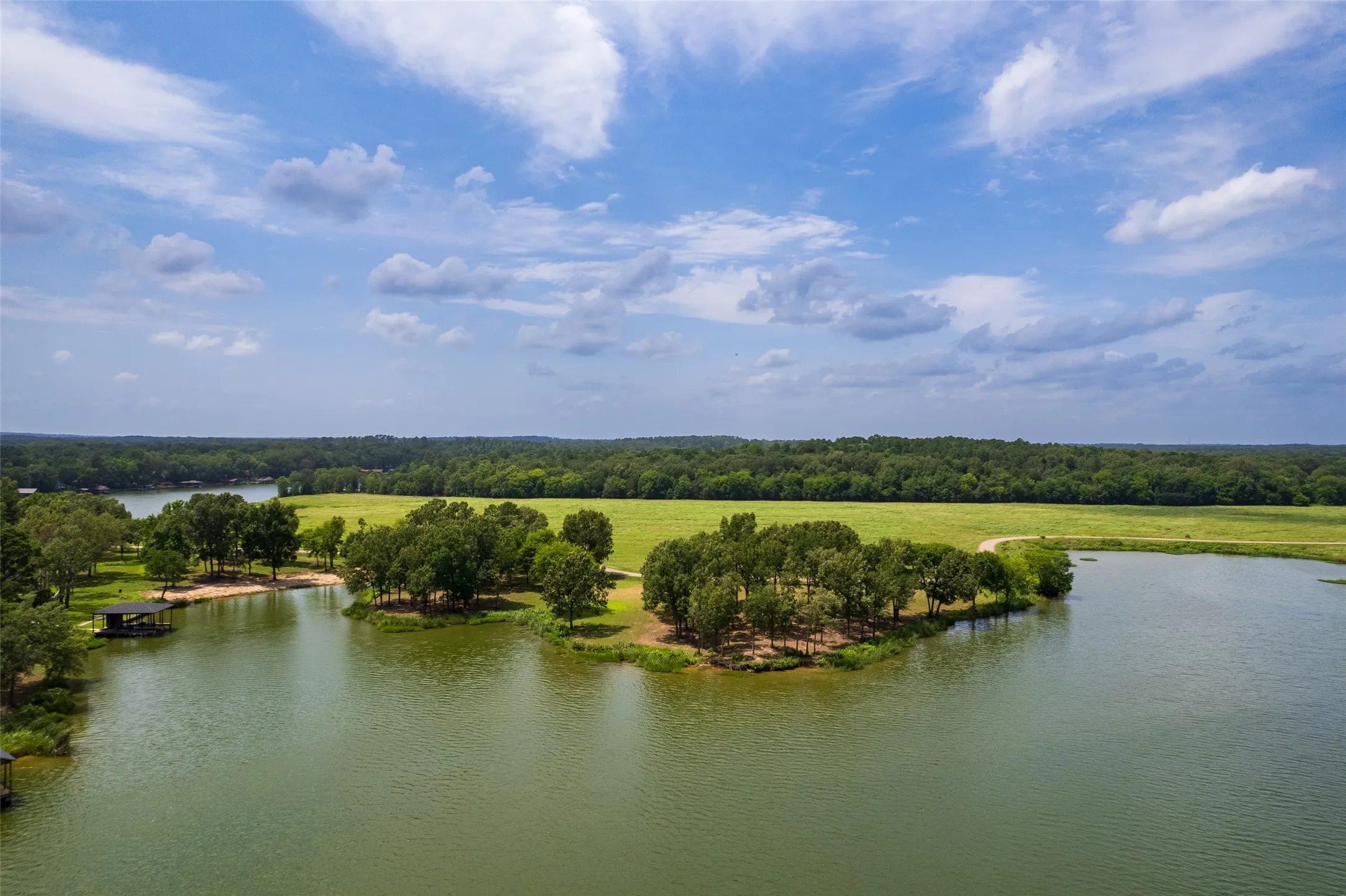 Unimproved Land For Sale in Franklin (TX) County , Lot 13 Eagles Nest Drive, Mount Vernon, Texas 75457, 0, 0, Garage spaces, 0 Sqft, built in 0, Price $850,000, mls#20245161, Real Estate Agent in Mount Vernon, Homes For Sale in Franklin (TX) county, Homes For Sale in Mount Vernon, Realtor in Mount Vernon Texas, Real Estate Brokerage Independent Realty Texas, Luminita Cordes Realtor