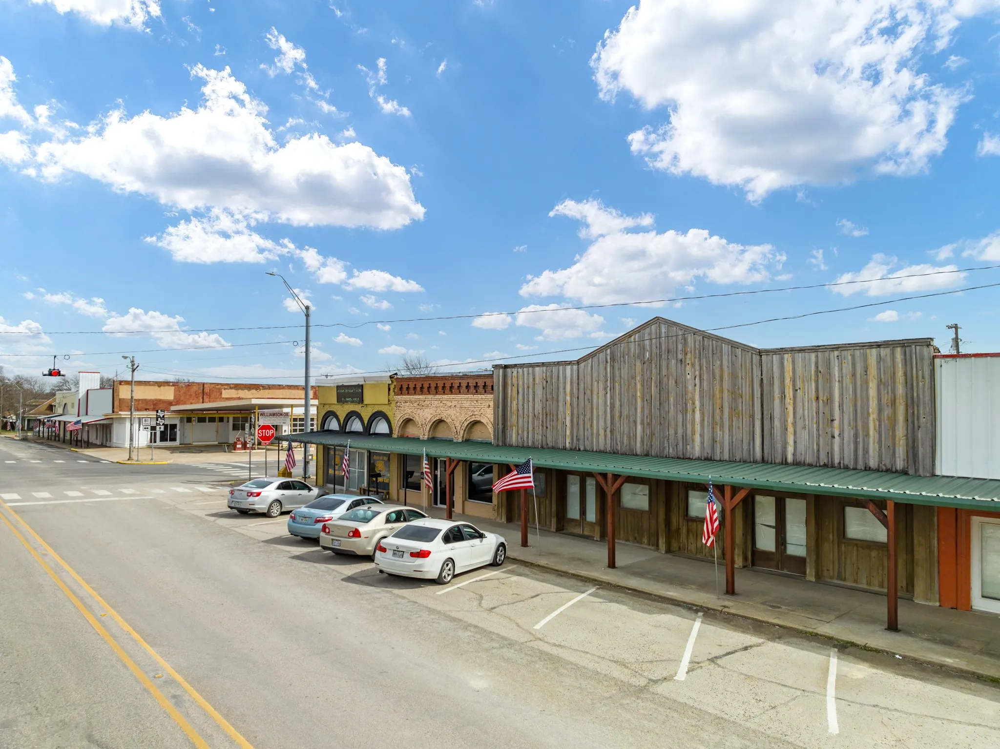 Retail For Sale in Hill County , 103 W Main St, Itasca, Texas 76055, 0, 0, Garage spaces, 0 Sqft, built in 1920, Price $160,000, mls#20262590, Real Estate Agent in Itasca, Homes For Sale in Hill county, Homes For Sale in Itasca, Realtor in Itasca Texas, Real Estate Brokerage Independent Realty Texas, Luminita Cordes Realtor