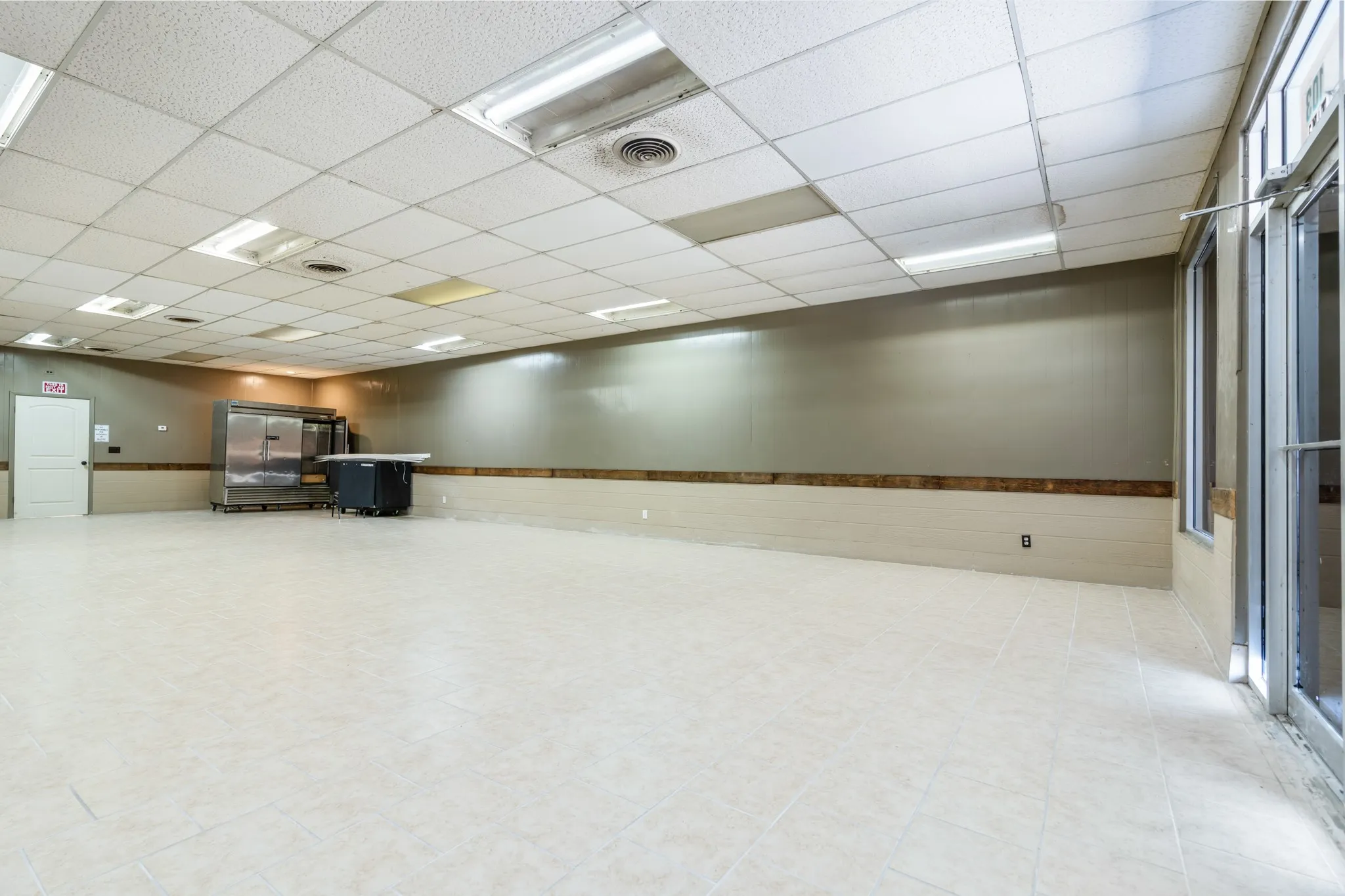 Retail For Sale in Hill County , 103 W Main St, Itasca, Texas 76055, 0, 0, Garage spaces, 0 Sqft, built in 1920, Price $160,000, mls#20262590, Real Estate Agent in Itasca, Homes For Sale in Hill county, Homes For Sale in Itasca, Realtor in Itasca Texas, Real Estate Brokerage Independent Realty Texas, Luminita Cordes Realtor