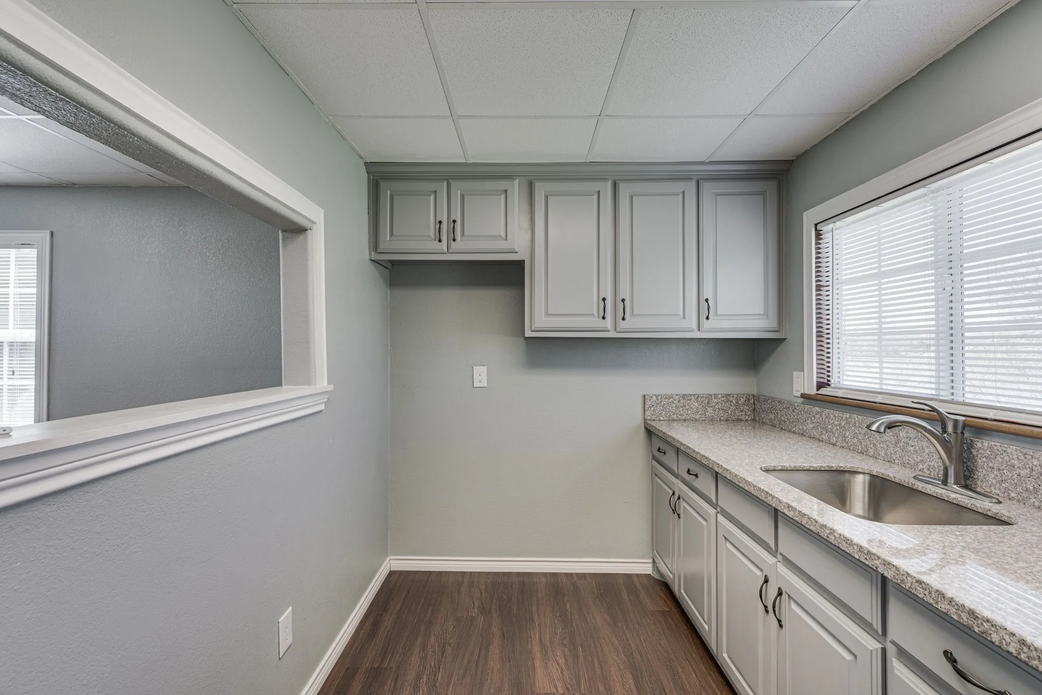 Office For Sale in Ellis County , 329 N State Highway 342, Red Oak, Texas 75154, 0, 0, Garage spaces, 0 Sqft, built in 1980, Preowned, mls#20272680, Real Estate Agent in Red Oak, Homes For Sale in Ellis county, Homes For Sale in Red Oak, Realtor in Red Oak Texas, Real Estate Brokerage Independent Realty Texas, Luminita Cordes Realtor
