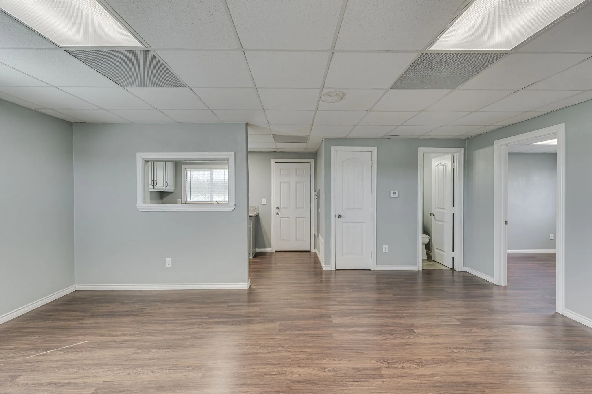 Office For Sale in Ellis County , 329 N State Highway 342, Red Oak, Texas 75154, 0, 0, Garage spaces, 0 Sqft, built in 1980, Preowned, mls#20272680, Real Estate Agent in Red Oak, Homes For Sale in Ellis county, Homes For Sale in Red Oak, Realtor in Red Oak Texas, Real Estate Brokerage Independent Realty Texas, Luminita Cordes Realtor