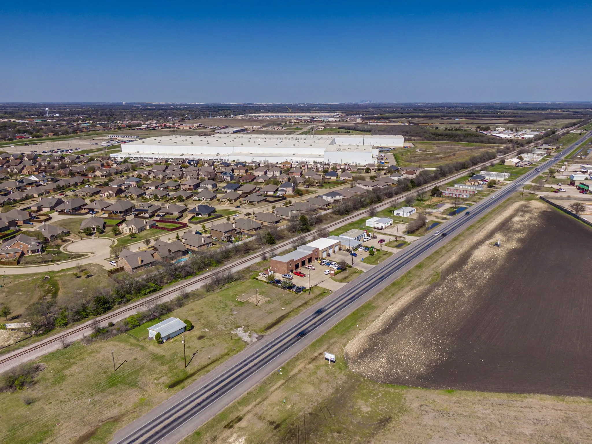Office For Sale in Ellis County , 329 N State Highway 342, Red Oak, Texas 75154, 0, 0, Garage spaces, 0 Sqft, built in 1980, Preowned, mls#20272680, Real Estate Agent in Red Oak, Homes For Sale in Ellis county, Homes For Sale in Red Oak, Realtor in Red Oak Texas, Real Estate Brokerage Independent Realty Texas, Luminita Cordes Realtor