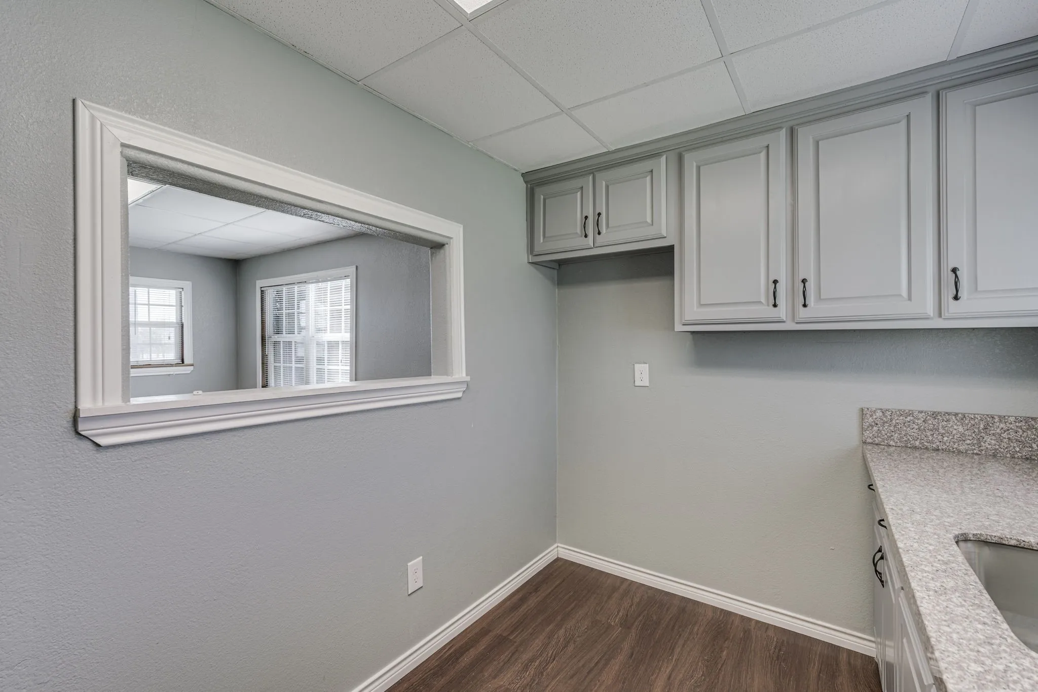 Office For Sale in Ellis County , 329 N State Highway 342, Red Oak, Texas 75154, 0, 0, Garage spaces, 0 Sqft, built in 1980, Preowned, mls#20272680, Real Estate Agent in Red Oak, Homes For Sale in Ellis county, Homes For Sale in Red Oak, Realtor in Red Oak Texas, Real Estate Brokerage Independent Realty Texas, Luminita Cordes Realtor