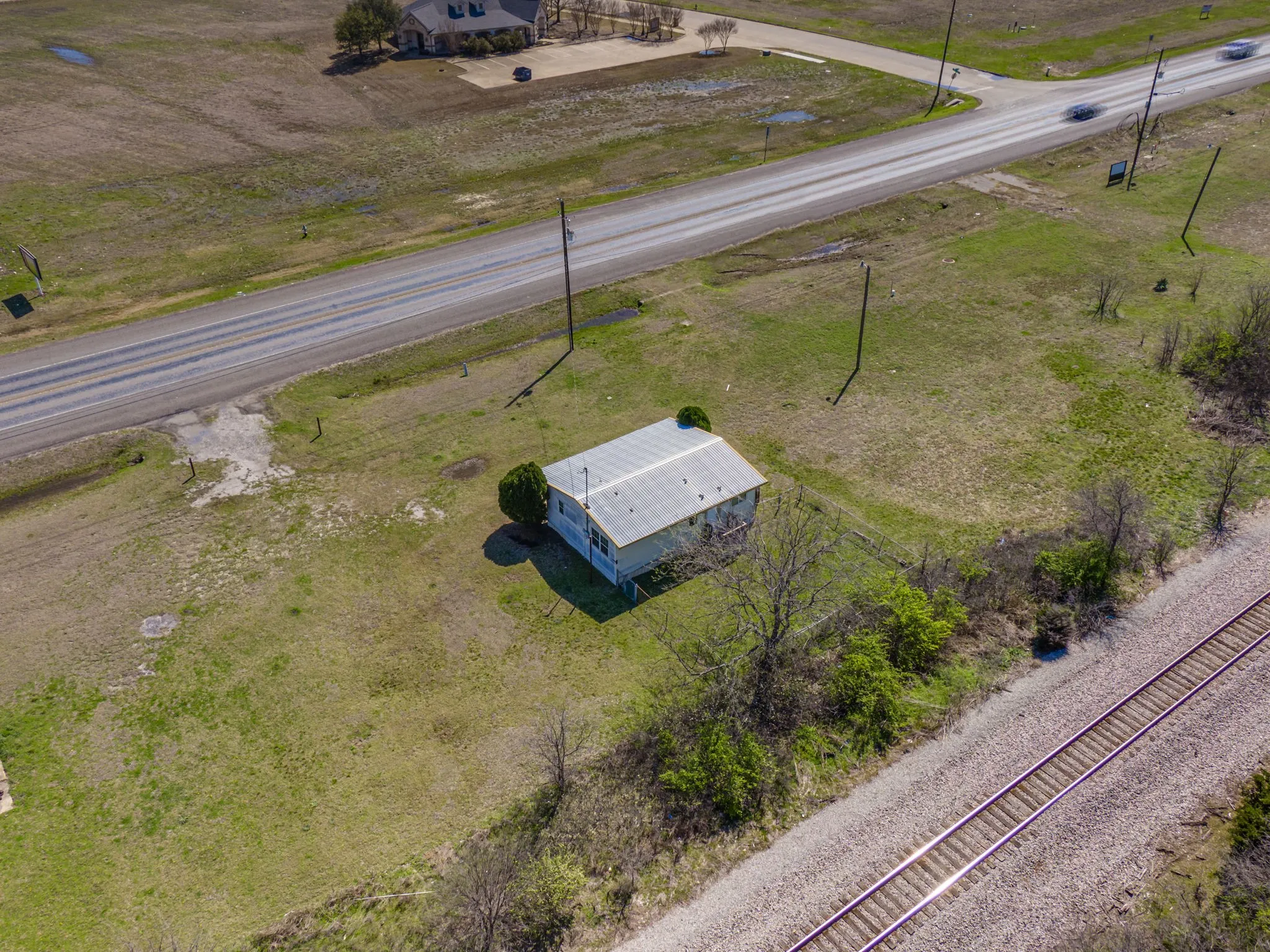 Office For Sale in Ellis County , 329 N State Highway 342, Red Oak, Texas 75154, 0, 0, Garage spaces, 0 Sqft, built in 1980, Preowned, mls#20272680, Real Estate Agent in Red Oak, Homes For Sale in Ellis county, Homes For Sale in Red Oak, Realtor in Red Oak Texas, Real Estate Brokerage Independent Realty Texas, Luminita Cordes Realtor