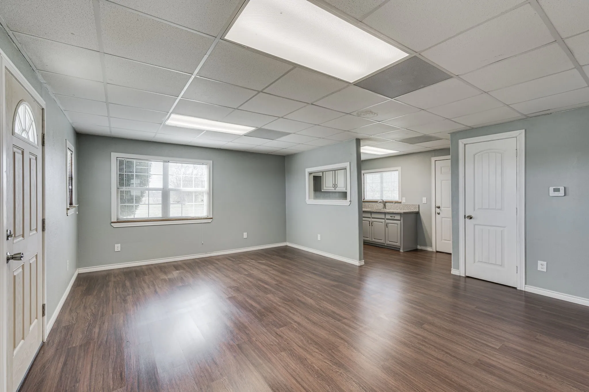 Office For Sale in Ellis County , 329 N State Highway 342, Red Oak, Texas 75154, 0, 0, Garage spaces, 0 Sqft, built in 1980, Preowned, mls#20272680, Real Estate Agent in Red Oak, Homes For Sale in Ellis county, Homes For Sale in Red Oak, Realtor in Red Oak Texas, Real Estate Brokerage Independent Realty Texas, Luminita Cordes Realtor