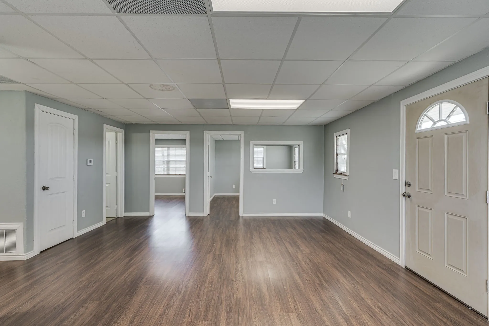 Office For Sale in Ellis County , 329 N State Highway 342, Red Oak, Texas 75154, 0, 0, Garage spaces, 0 Sqft, built in 1980, Preowned, mls#20272680, Real Estate Agent in Red Oak, Homes For Sale in Ellis county, Homes For Sale in Red Oak, Realtor in Red Oak Texas, Real Estate Brokerage Independent Realty Texas, Luminita Cordes Realtor