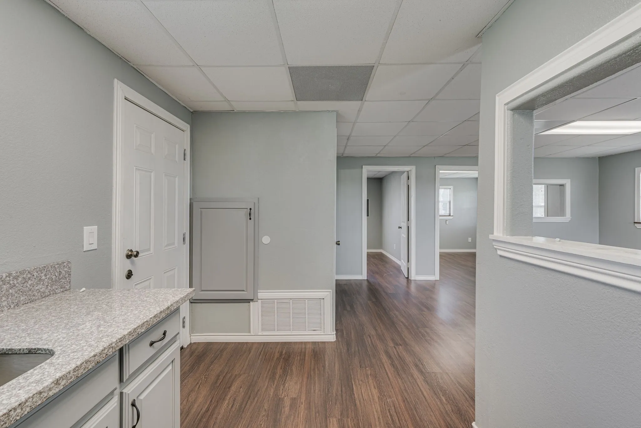 Office For Sale in Ellis County , 329 N State Highway 342, Red Oak, Texas 75154, 0, 0, Garage spaces, 0 Sqft, built in 1980, Preowned, mls#20272680, Real Estate Agent in Red Oak, Homes For Sale in Ellis county, Homes For Sale in Red Oak, Realtor in Red Oak Texas, Real Estate Brokerage Independent Realty Texas, Luminita Cordes Realtor
