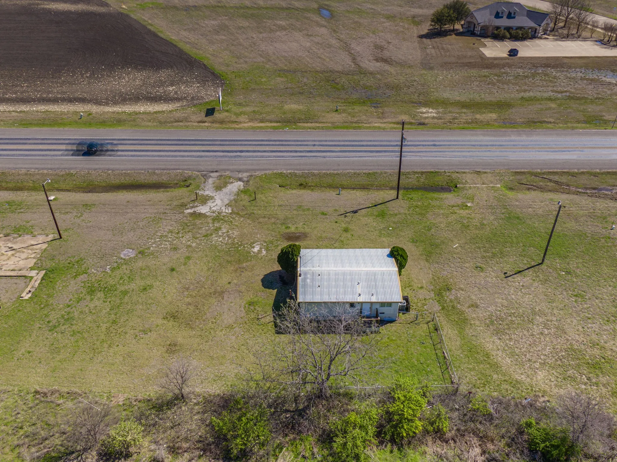 Office For Sale in Ellis County , 329 N State Highway 342, Red Oak, Texas 75154, 0, 0, Garage spaces, 0 Sqft, built in 1980, Preowned, mls#20272680, Real Estate Agent in Red Oak, Homes For Sale in Ellis county, Homes For Sale in Red Oak, Realtor in Red Oak Texas, Real Estate Brokerage Independent Realty Texas, Luminita Cordes Realtor