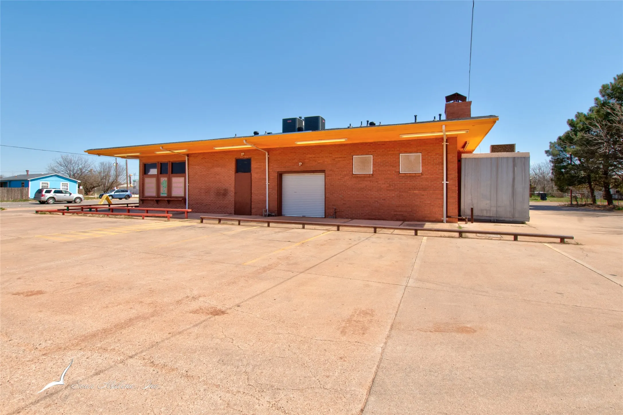 Retail For Sale in Taylor County , 2501 Ambler Avenue, Abilene, Texas 79603, 0, 0, Garage spaces, 0 Sqft, built in 1997, Preowned, Price $400,000, mls#20280003, Real Estate Agent in Abilene, Homes For Sale in Taylor county, Homes For Sale in Abilene, Realtor in Abilene Texas, Real Estate Brokerage Independent Realty Texas, Luminita Cordes Realtor