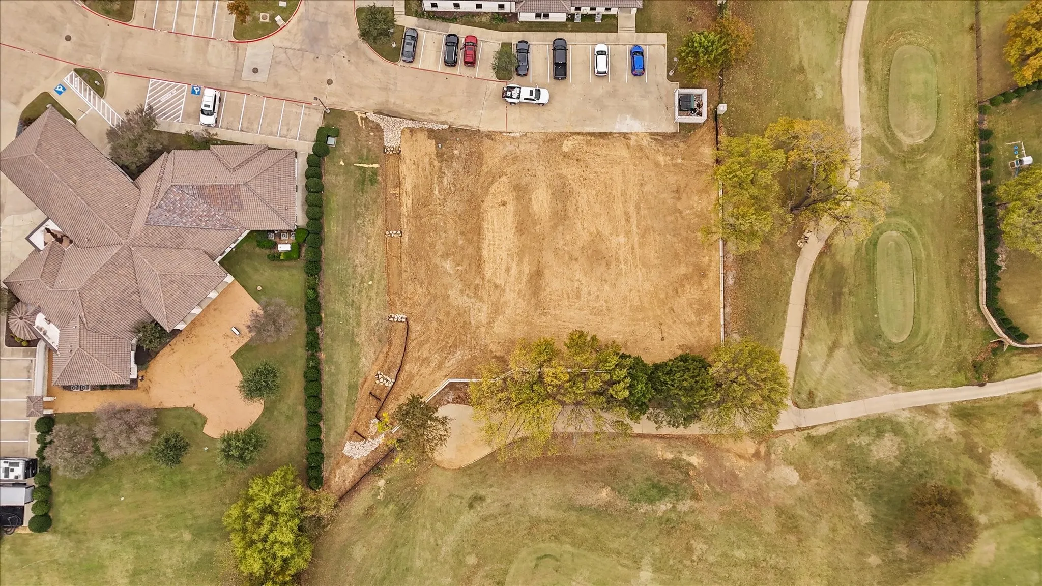Birds eye view of property