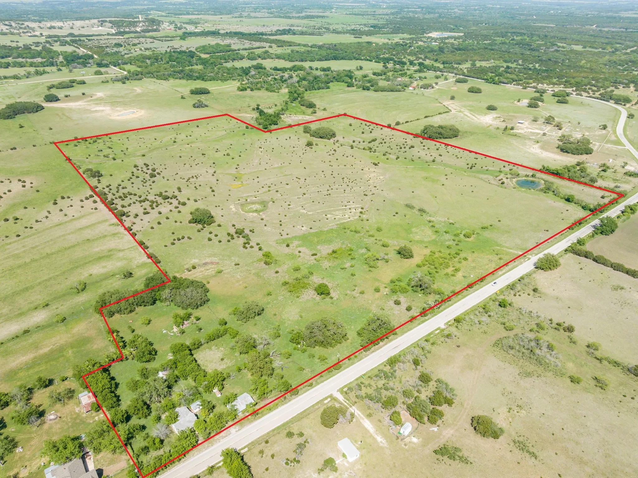 Single Family Residence For Sale in Coryell County , 6630 Fm 183, Evant, Texas 76525, 3 Bedroom, 2 Bathroom, Garage spaces, 1,134 Sqft, built in 1955, Preowned, mls#20316004, Real Estate Agent in Evant, Homes For Sale in Coryell county, Homes For Sale in Evant, Realtor in Evant Texas, Real Estate Brokerage Independent Realty Texas, Luminita Cordes Realtor