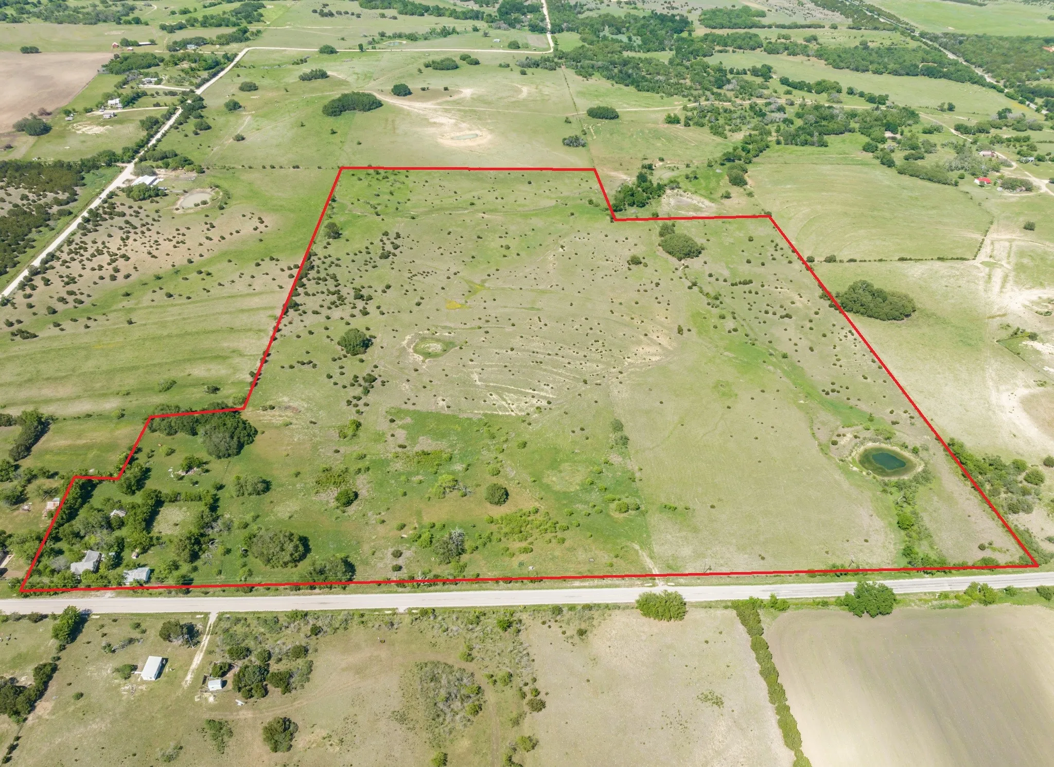 Single Family Residence For Sale in Coryell County , 6630 Fm 183, Evant, Texas 76525, 3 Bedroom, 2 Bathroom, Garage spaces, 1,134 Sqft, built in 1955, Preowned, mls#20316004, Real Estate Agent in Evant, Homes For Sale in Coryell county, Homes For Sale in Evant, Realtor in Evant Texas, Real Estate Brokerage Independent Realty Texas, Luminita Cordes Realtor