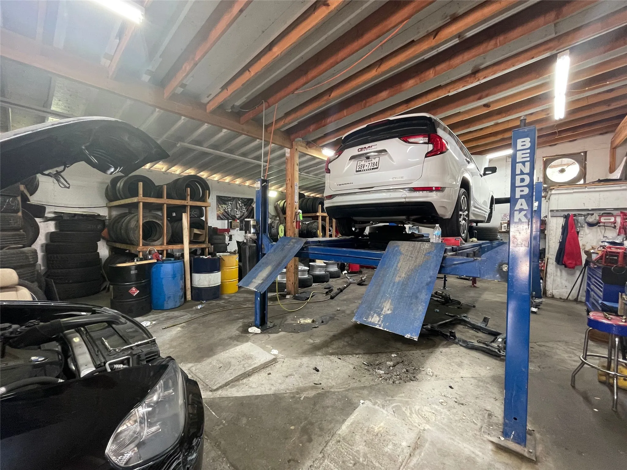 Industrial For Sale in Dallas County , 1006 W 6th Street, Irving, Texas 75060, 0, 0, Garage spaces, 0 Sqft, built in 1960, Preowned, Price $1,350,000, mls#20317373, Real Estate Agent in Irving, Homes For Sale in Dallas county, Homes For Sale in Irving, Realtor in Irving Texas, Real Estate Brokerage Independent Realty Texas, Luminita Cordes Realtor