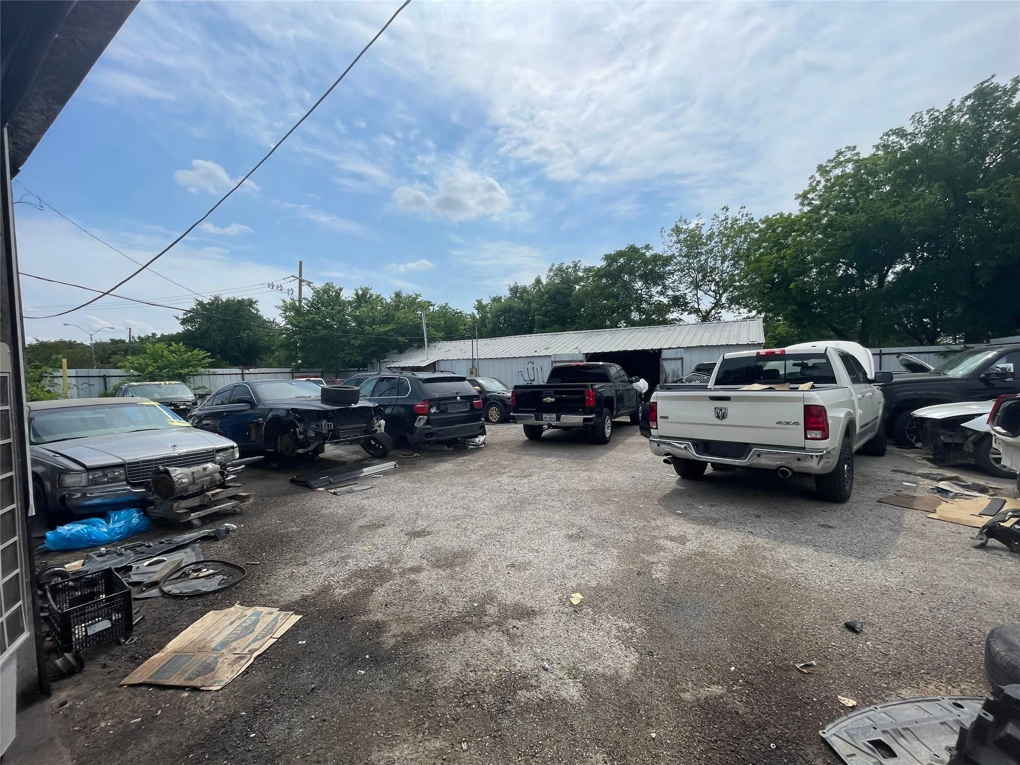Industrial For Sale in Dallas County , 1006 W 6th Street, Irving, Texas 75060, 0, 0, Garage spaces, 0 Sqft, built in 1960, Preowned, Price $1,350,000, mls#20317373, Real Estate Agent in Irving, Homes For Sale in Dallas county, Homes For Sale in Irving, Realtor in Irving Texas, Real Estate Brokerage Independent Realty Texas, Luminita Cordes Realtor