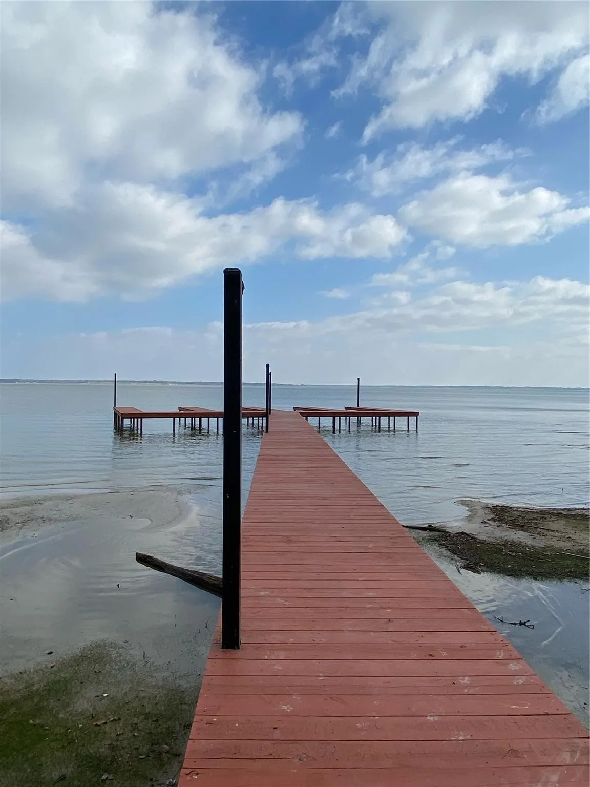 Unimproved Land For Sale in Kaufman County , 9049 W Shoreline Drive, Kemp, Texas 75143, 0, 0, Garage spaces, 0 Sqft, built in 0, mls#20320723, Real Estate Agent in Kemp, Homes For Sale in Kaufman county, Homes For Sale in Kemp, Realtor in Kemp Texas, Real Estate Brokerage Independent Realty Texas, Luminita Cordes Realtor