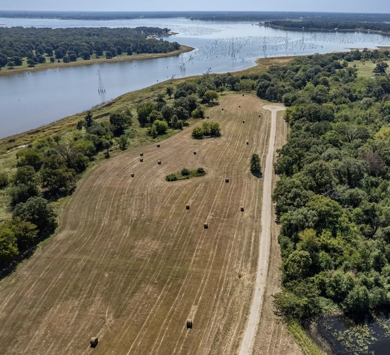 Single Family Residence For Sale in Rains County , 361 Private Road 7327, Emory, Texas 75440, 4 Bedroom, 4 Bathroom, 2 Garage spaces, 3,337 Sqft, built in 2026, Proposed, mls#20325746, Real Estate Agent in Emory, Homes For Sale in Rains county, Homes For Sale in Emory, Realtor in Emory Texas, Real Estate Brokerage Independent Realty Texas, Luminita Cordes Realtor