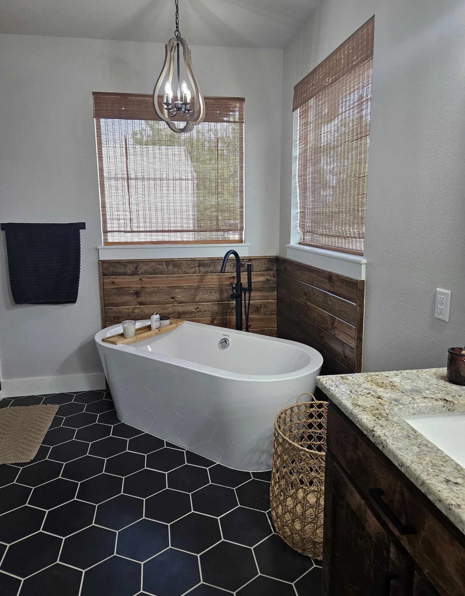 Example Photos of Another Home Previously Built by L&L Builders