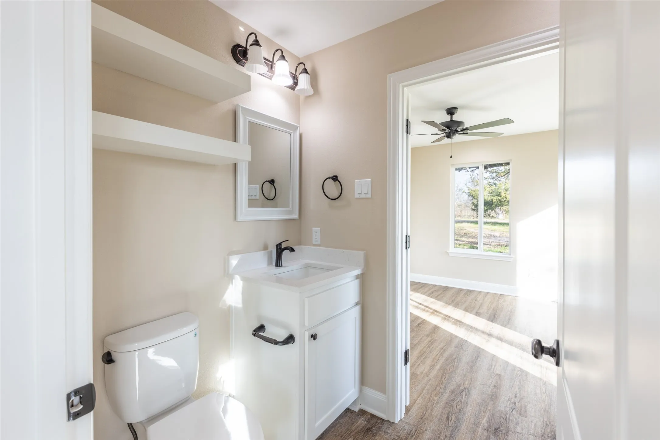 Example Photos of Another home previously built by L&L Builders