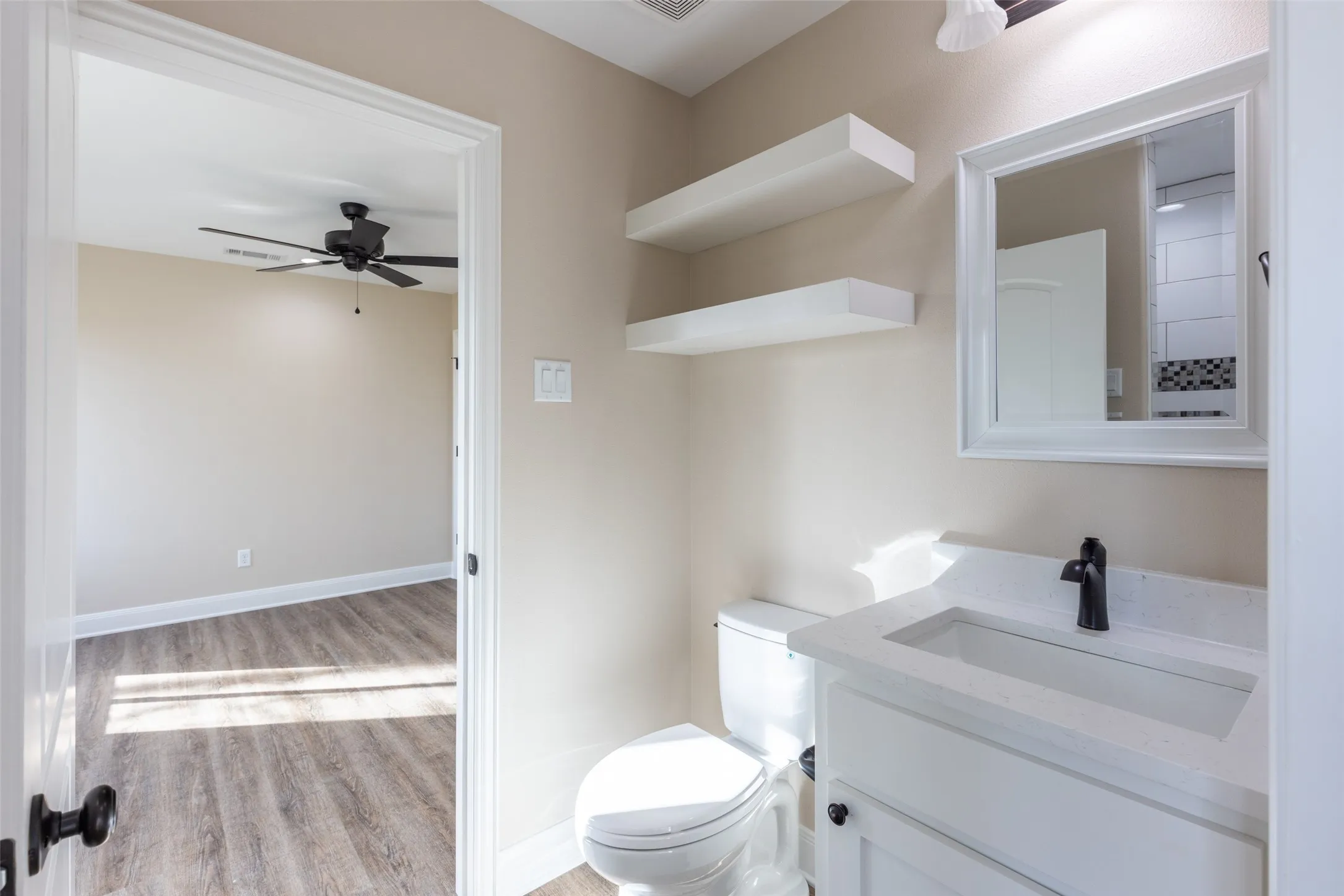 Example Photos of Another home previously built by L&L Builders