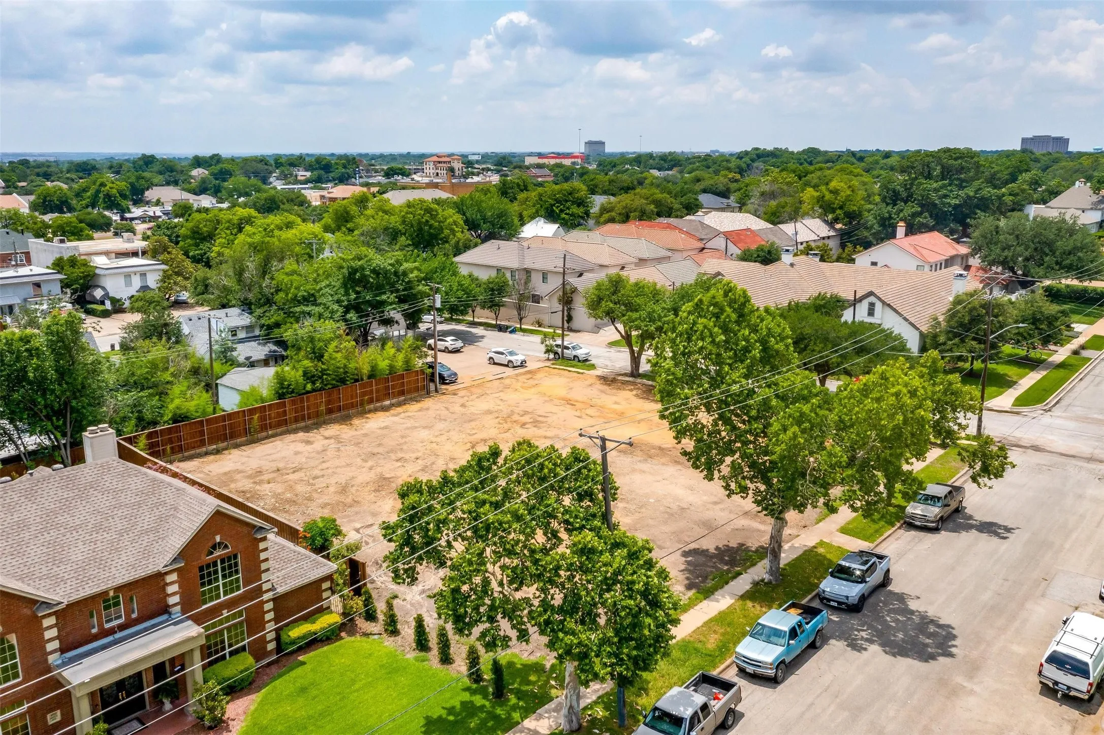 Unimproved Land For Sale in Tarrant County , 4933 Bryce Avenue, Fort Worth, Texas 76107, 0, 0, Garage spaces, 0 Sqft, built in 0, mls#20347751, Real Estate Agent in Fort Worth, Homes For Sale in Tarrant county, Homes For Sale in Fort Worth, Realtor in Fort Worth Texas, Real Estate Brokerage Independent Realty Texas, Luminita Cordes Realtor
