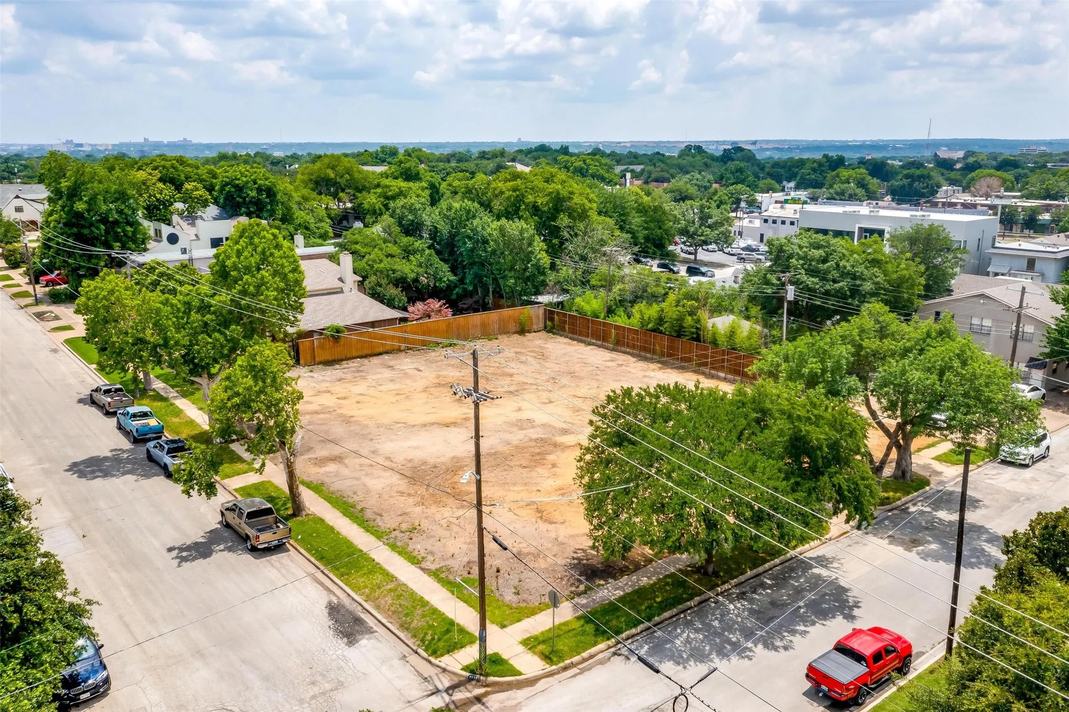 Unimproved Land For Sale in Tarrant County , 4933 Bryce Avenue, Fort Worth, Texas 76107, 0, 0, Garage spaces, 0 Sqft, built in 0, mls#20347751, Real Estate Agent in Fort Worth, Homes For Sale in Tarrant county, Homes For Sale in Fort Worth, Realtor in Fort Worth Texas, Real Estate Brokerage Independent Realty Texas, Luminita Cordes Realtor