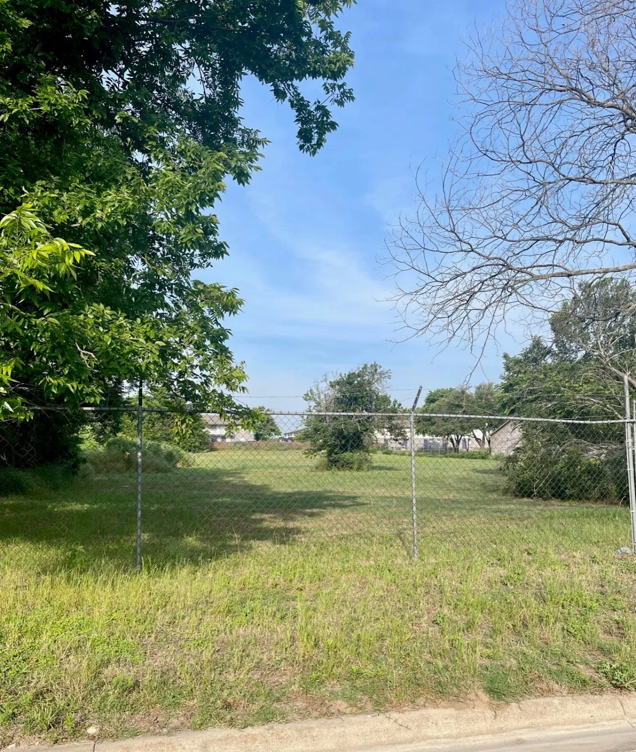 Unimproved Land For Sale in Erath County , 900 S Second Avenue, Stephenville, Texas 76401, 0, 0, Garage spaces, 0 Sqft, built in 0, mls#20348989, Real Estate Agent in Stephenville, Homes For Sale in Erath county, Homes For Sale in Stephenville, Realtor in Stephenville Texas, Real Estate Brokerage Independent Realty Texas, Luminita Cordes Realtor