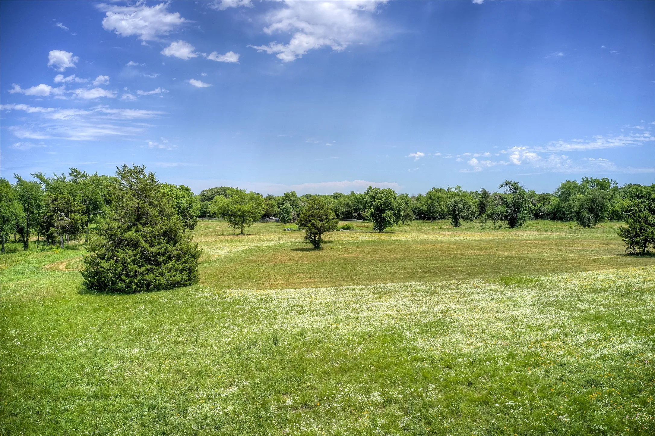 Unimproved Land For Sale in Hunt County , TBD Long Branch Drive, Greenville, Texas 75402, 0, 0, Garage spaces, 0 Sqft, built in 0, mls#20355160, Real Estate Agent in Greenville, Homes For Sale in Hunt county, Homes For Sale in Greenville, Realtor in Greenville Texas, Real Estate Brokerage Independent Realty Texas, Luminita Cordes Realtor