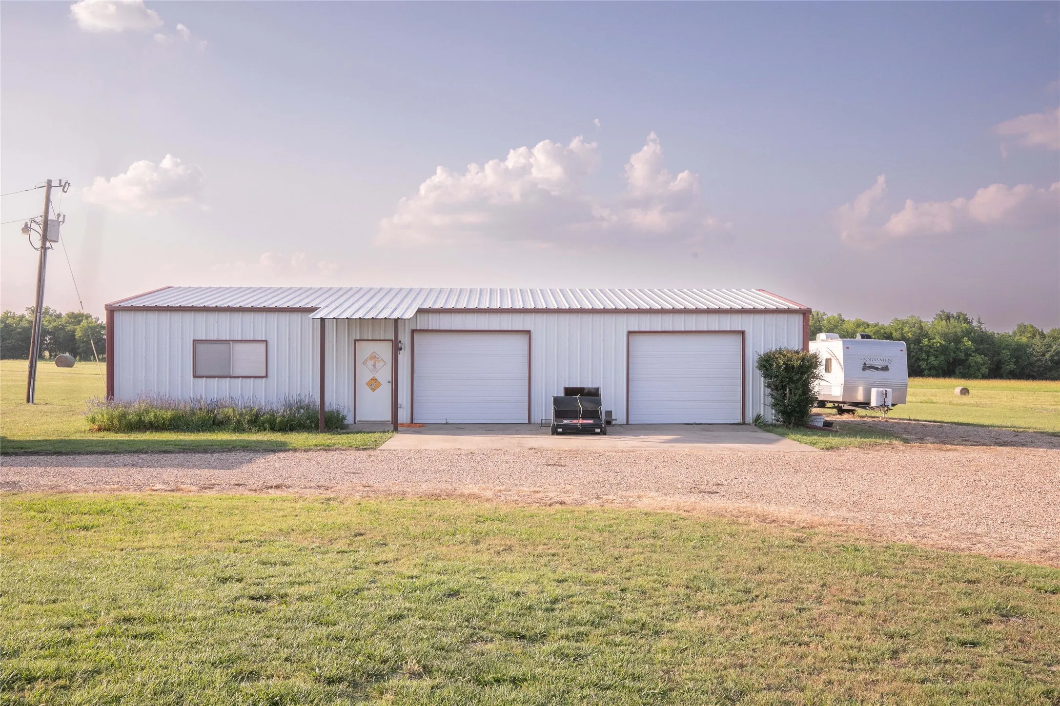 Workshop & two car garage, boat storage, safe