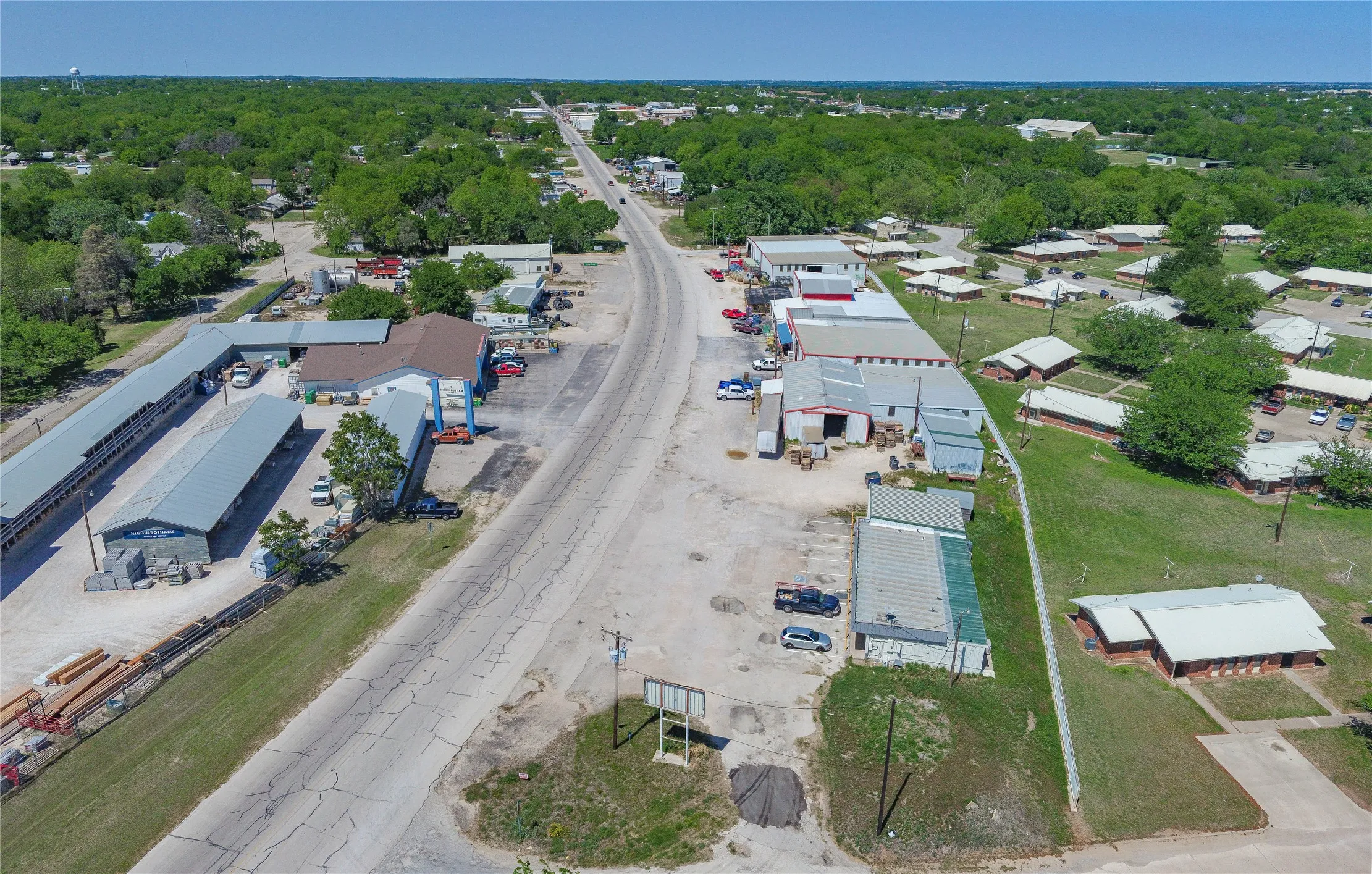 Business For Sale in Erath County , 641 S Patrick Street, Dublin, Texas 76446, 0, 0, Garage spaces, 2,550 Sqft, built in 0, Preowned, mls#20372984, Real Estate Agent in Dublin, Homes For Sale in Erath county, Homes For Sale in Dublin, Realtor in Dublin Texas, Real Estate Brokerage Independent Realty Texas, Luminita Cordes Realtor
