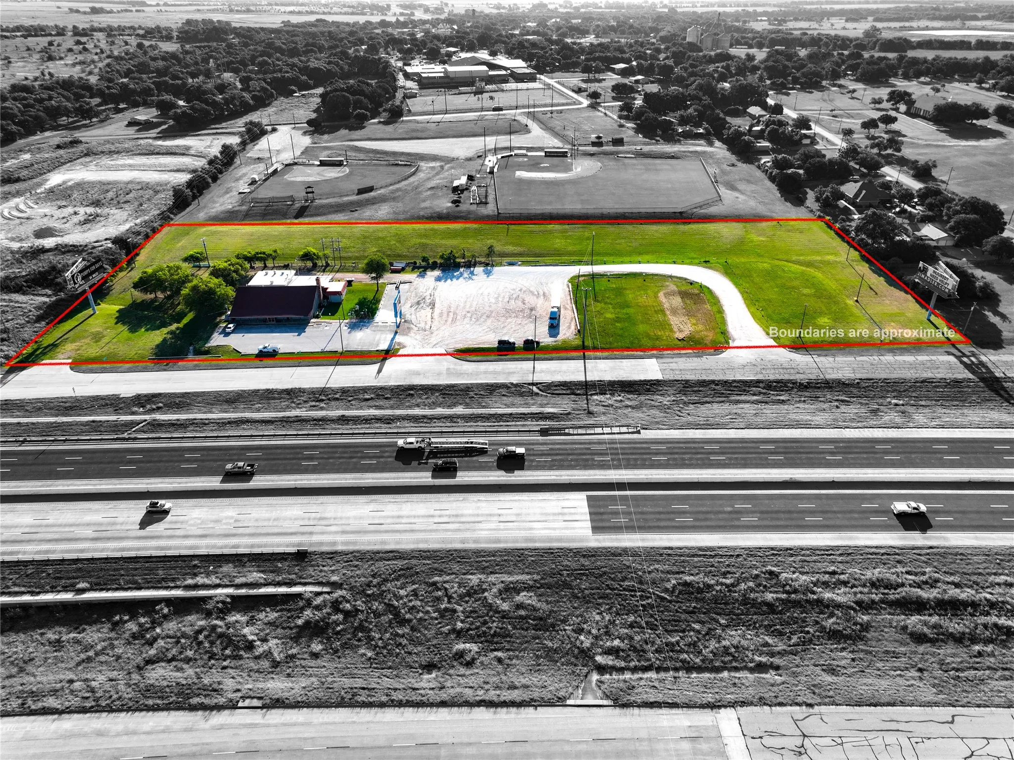 Business For Sale in Hill County , 212 S Hickory Street, Abbott, Texas 76621, 0, 0, Garage spaces, 8,351 Sqft, built in 1965, Preowned, mls#20381908, Real Estate Agent in Abbott, Homes For Sale in Hill county, Homes For Sale in Abbott, Realtor in Abbott Texas, Real Estate Brokerage Independent Realty Texas, Luminita Cordes Realtor